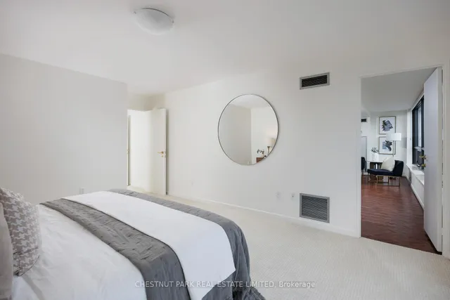 Additional property image - 62 Wellesley St Unit 1903