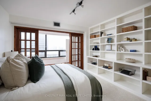 Additional property image - 62 Wellesley St Unit 1903