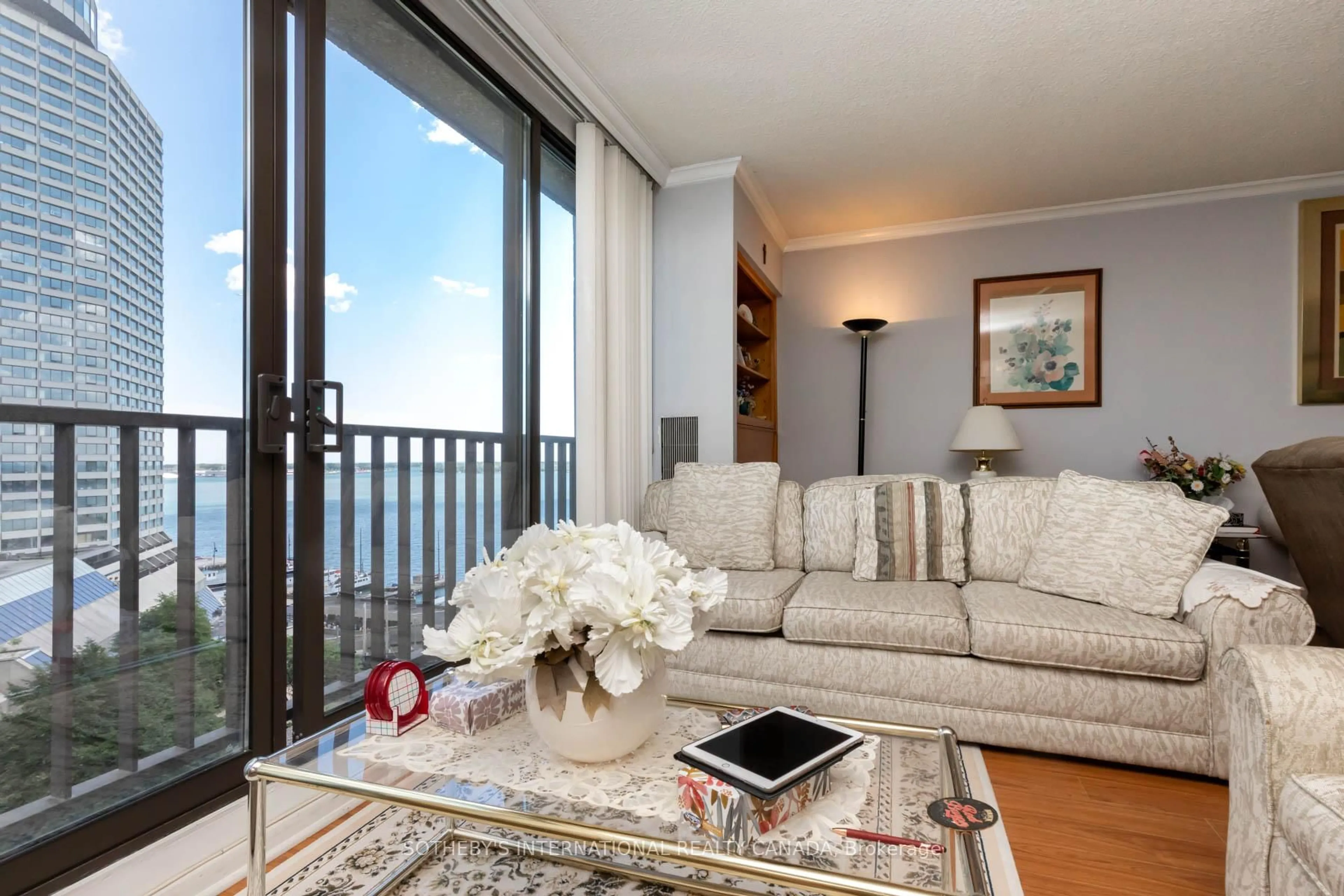 Living room with furniture, unknown for 33 Harbour Sq #1429, Toronto Ontario M5J 2G2