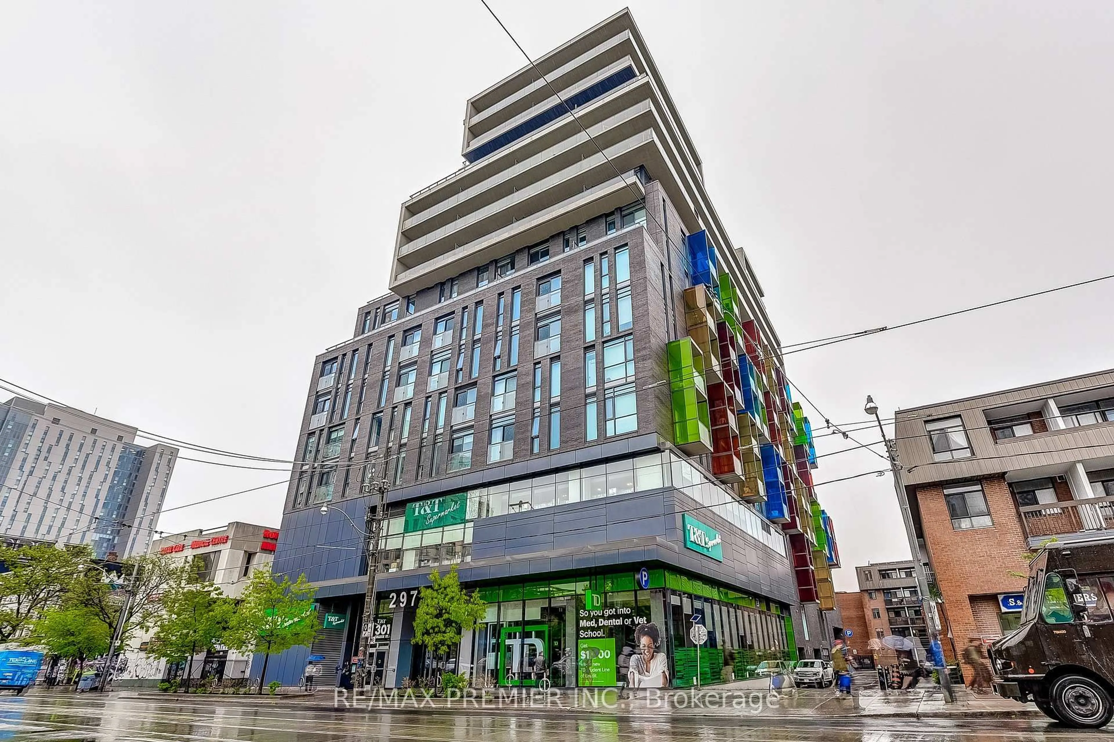 Unknown for 297 College St #1002, Toronto Ontario M5T 1S2
