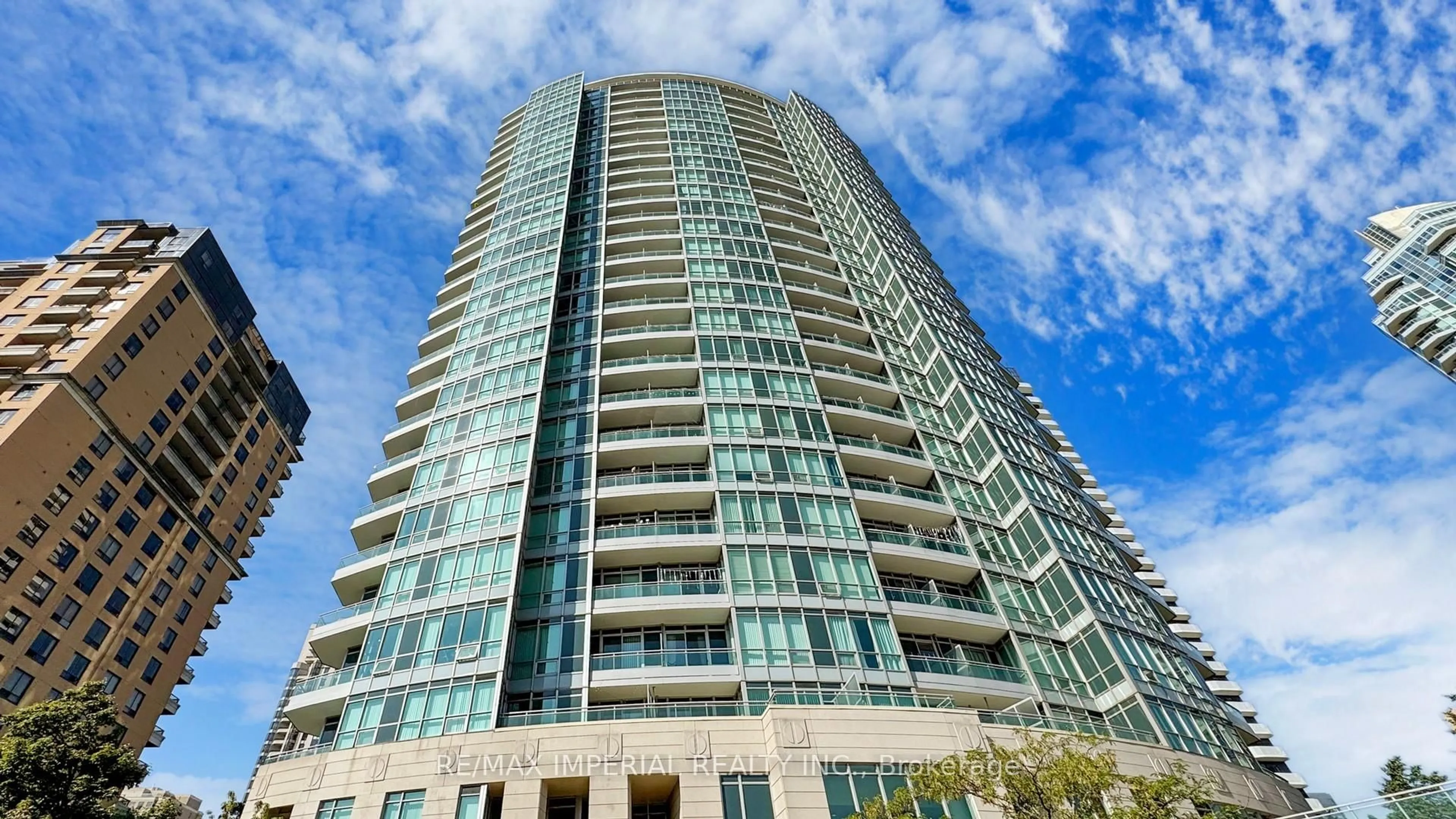 Indoor foyer for 60 Byng Ave #1209, Toronto Ontario M2N 4K3