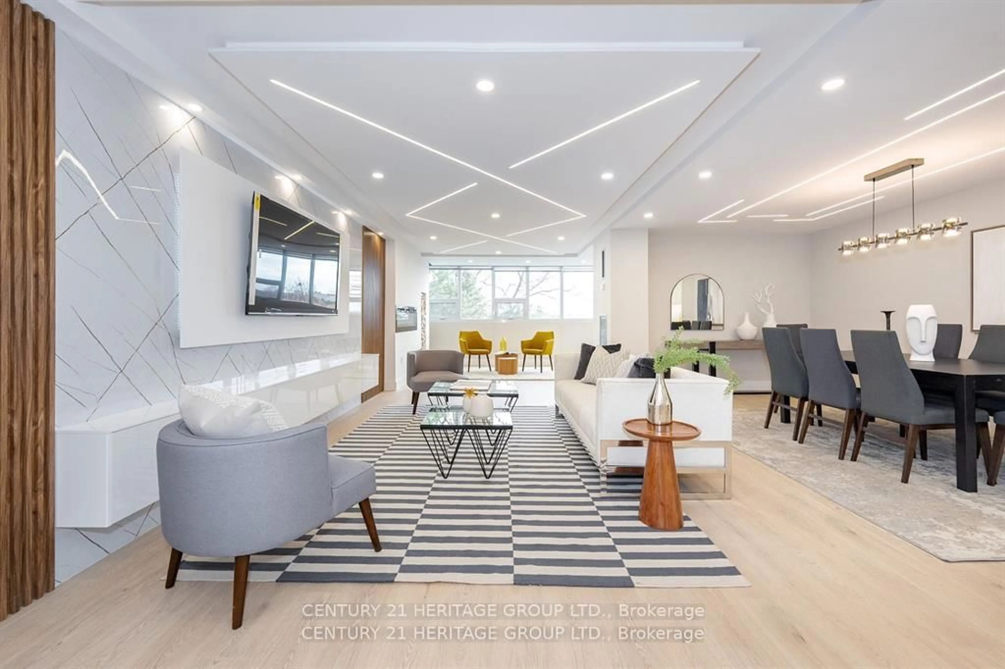 Living room with furniture, unknown for 3303 Don Mills Rd #406, Toronto Ontario M2J 4T6