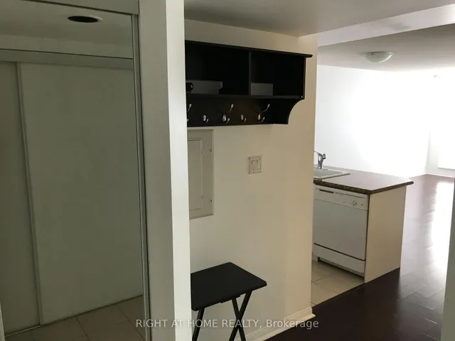 Additional image 14 of 3130 Yonge St Unit Ph1