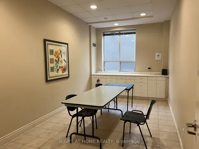 Additional image 5 of 3130 Yonge St Unit Ph1