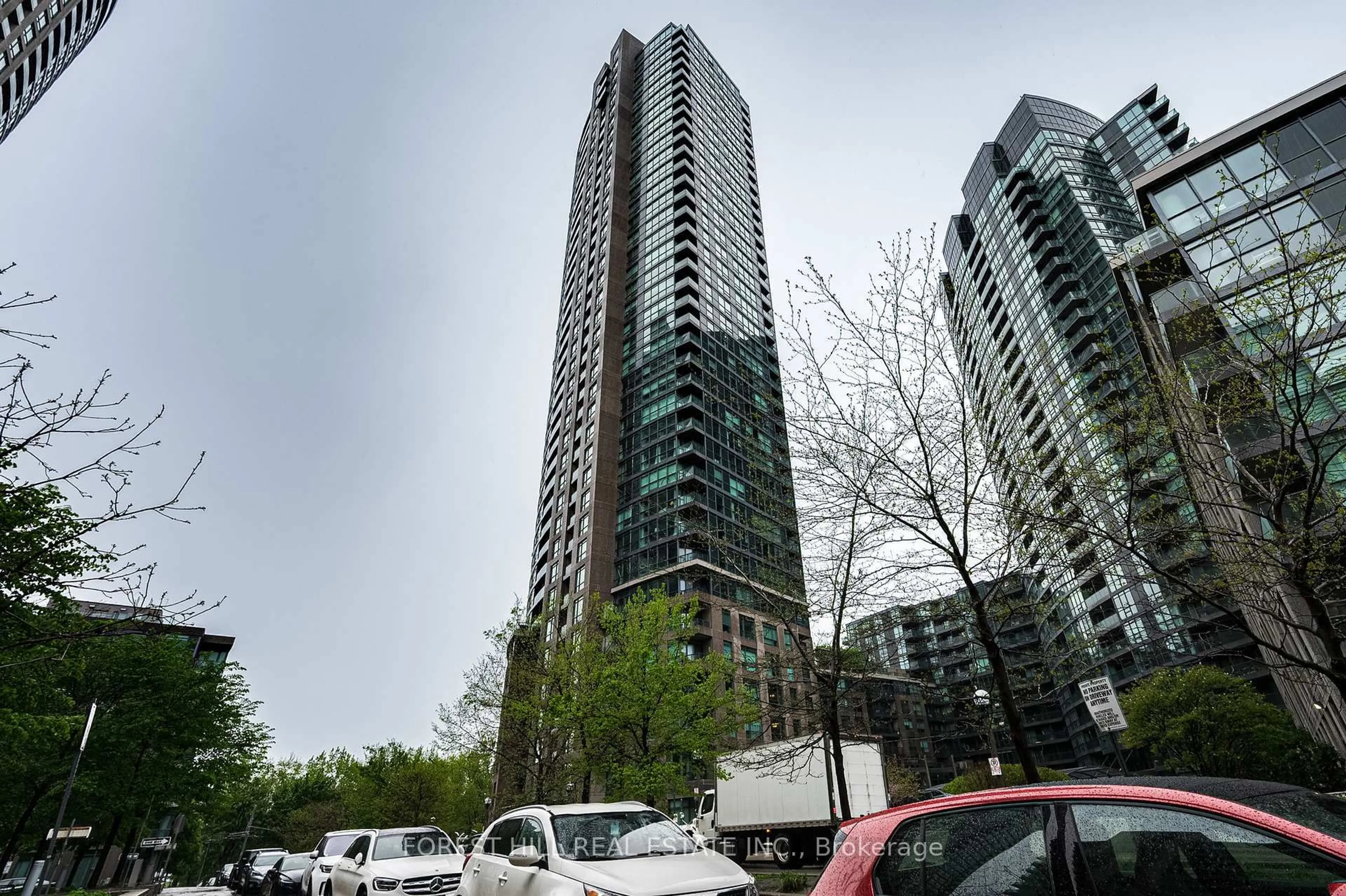 Unknown for 219 Fort York Blvd #2107, Toronto Ontario M5V 1B1