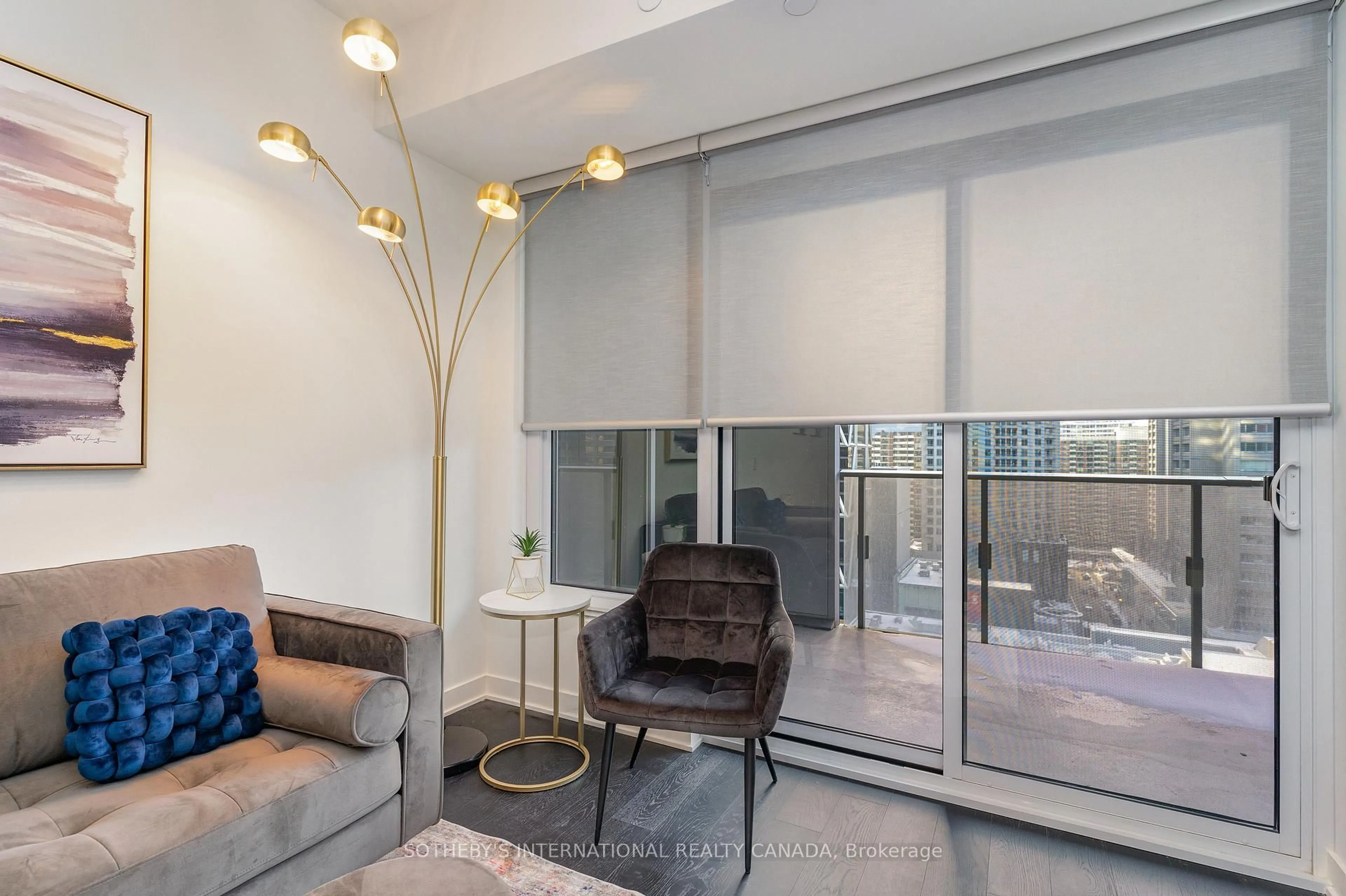 Living room with furniture, unknown for 11 Yorkville Ave #1111, Toronto Ontario M4W 0B7