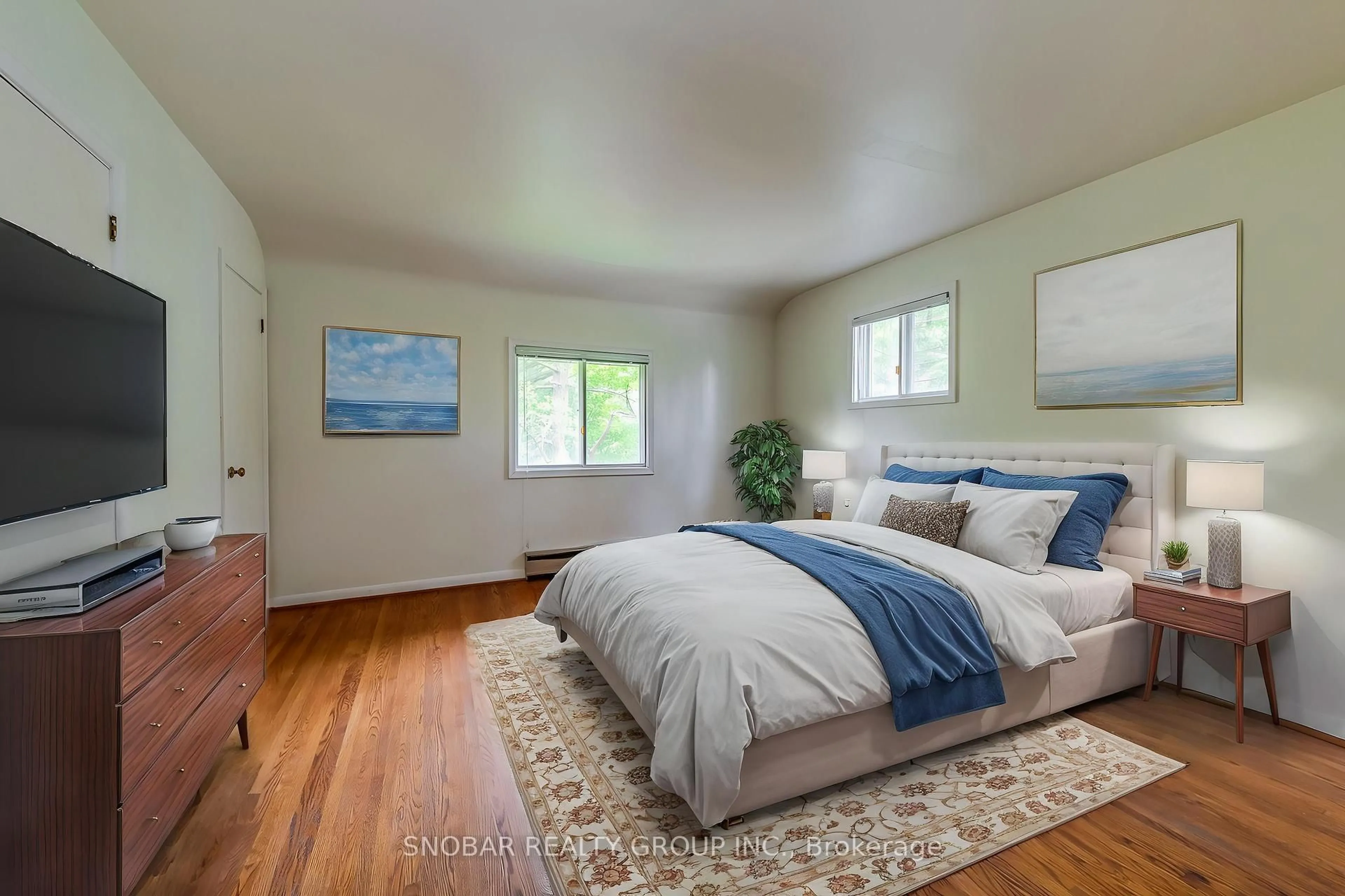 Bedroom with bed, unknown for 36 Bannatyne Dr, Toronto Ontario M2L 2N9