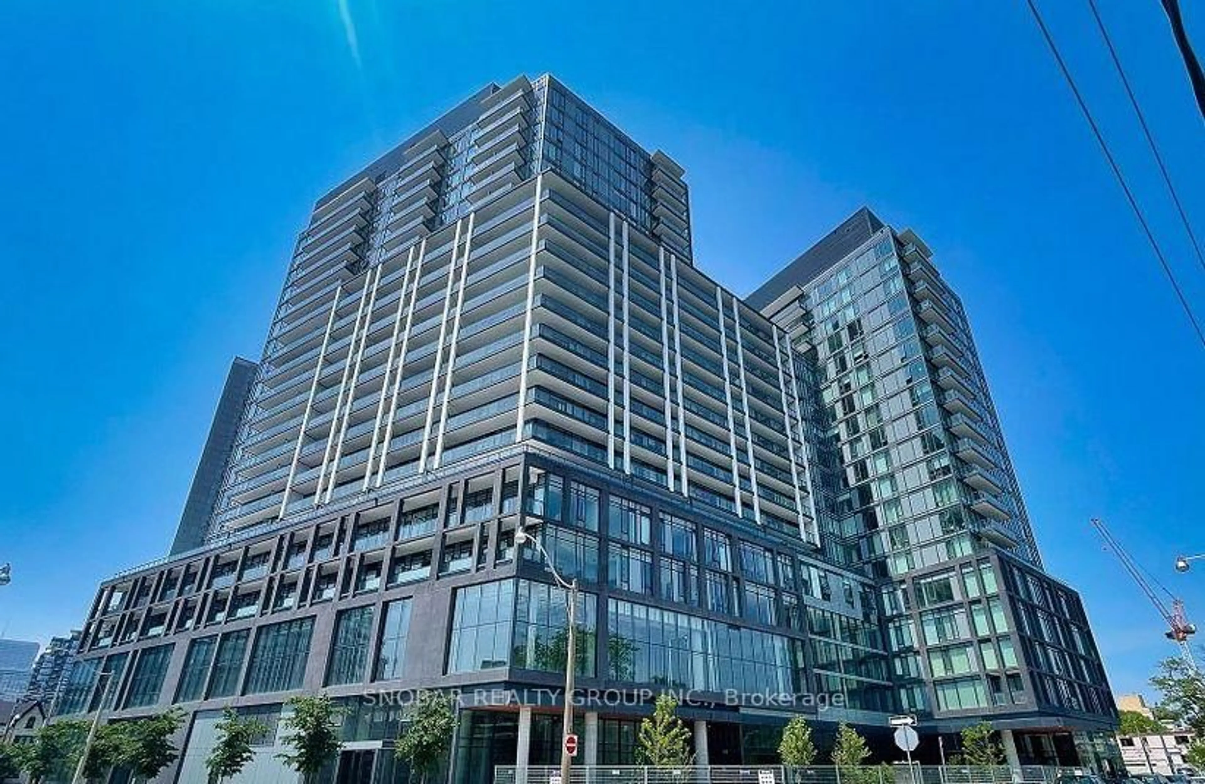 Indoor foyer for 50 Power St #1413, Toronto Ontario M5A 0V3