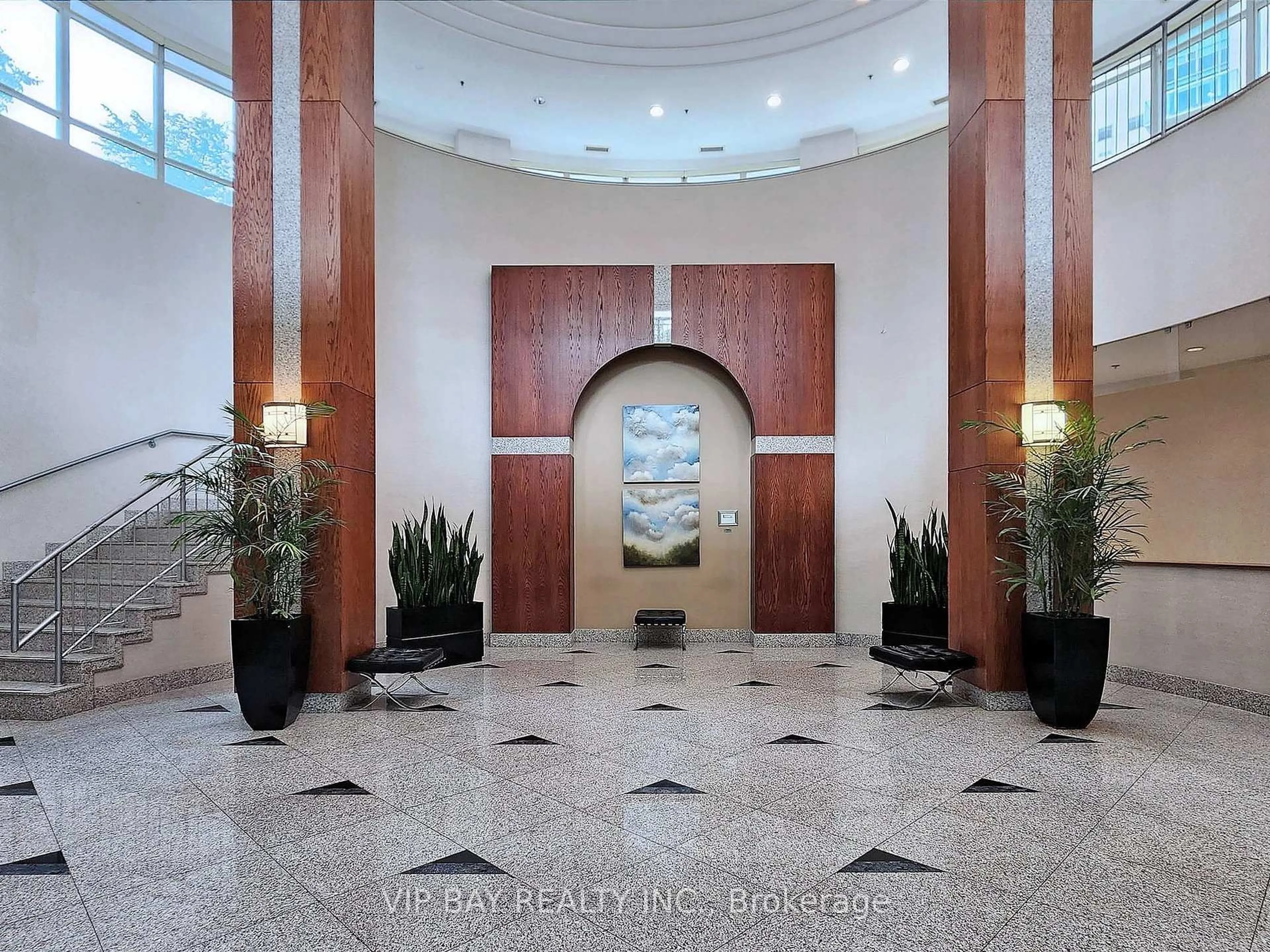 Lobby for 18 Harrison Garden Blvd #2204, Toronto Ontario M2N 7J7