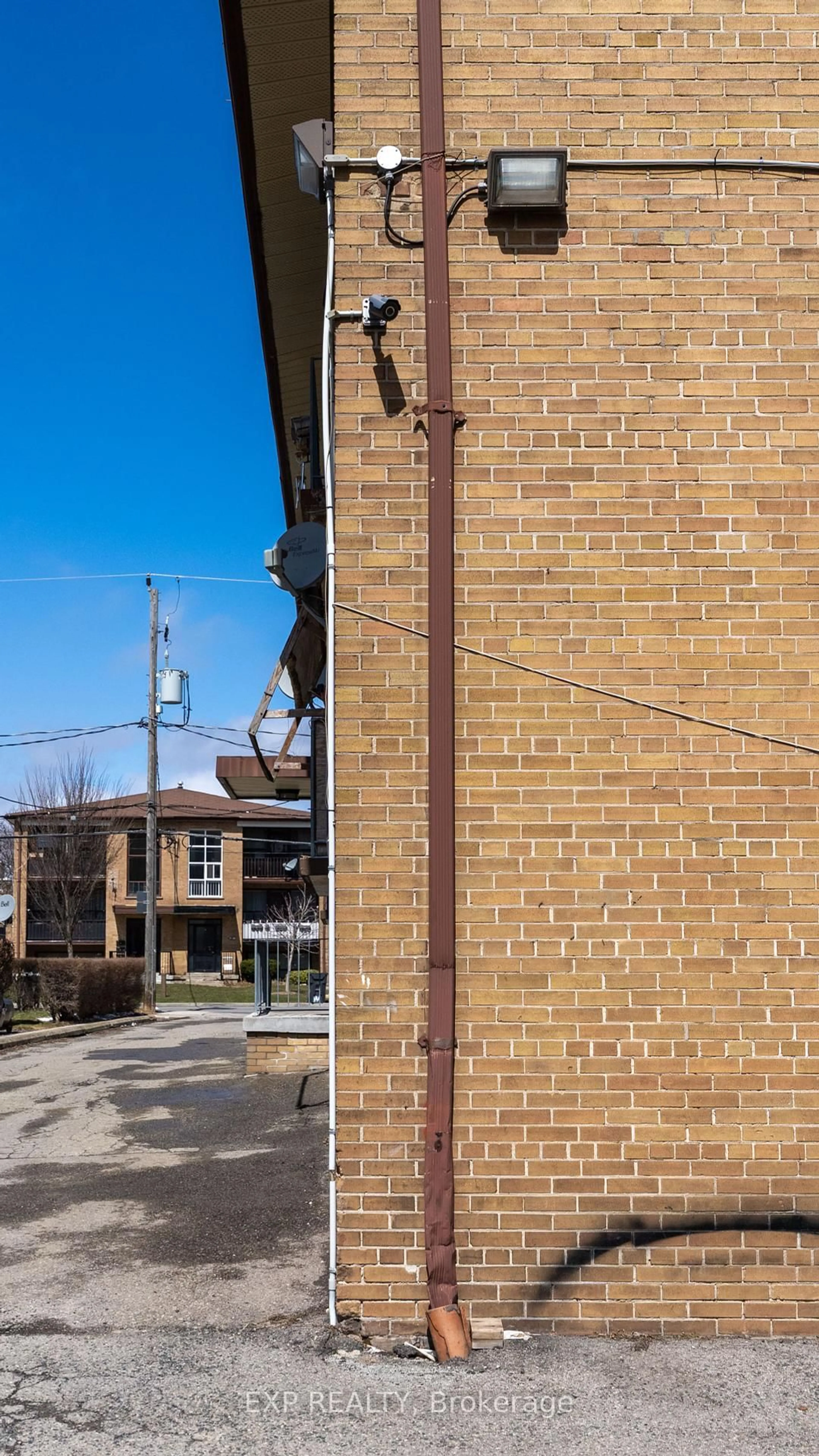Home with brick exterior material, street for 41 Wasdale Cres, Toronto Ontario M6A 1W9