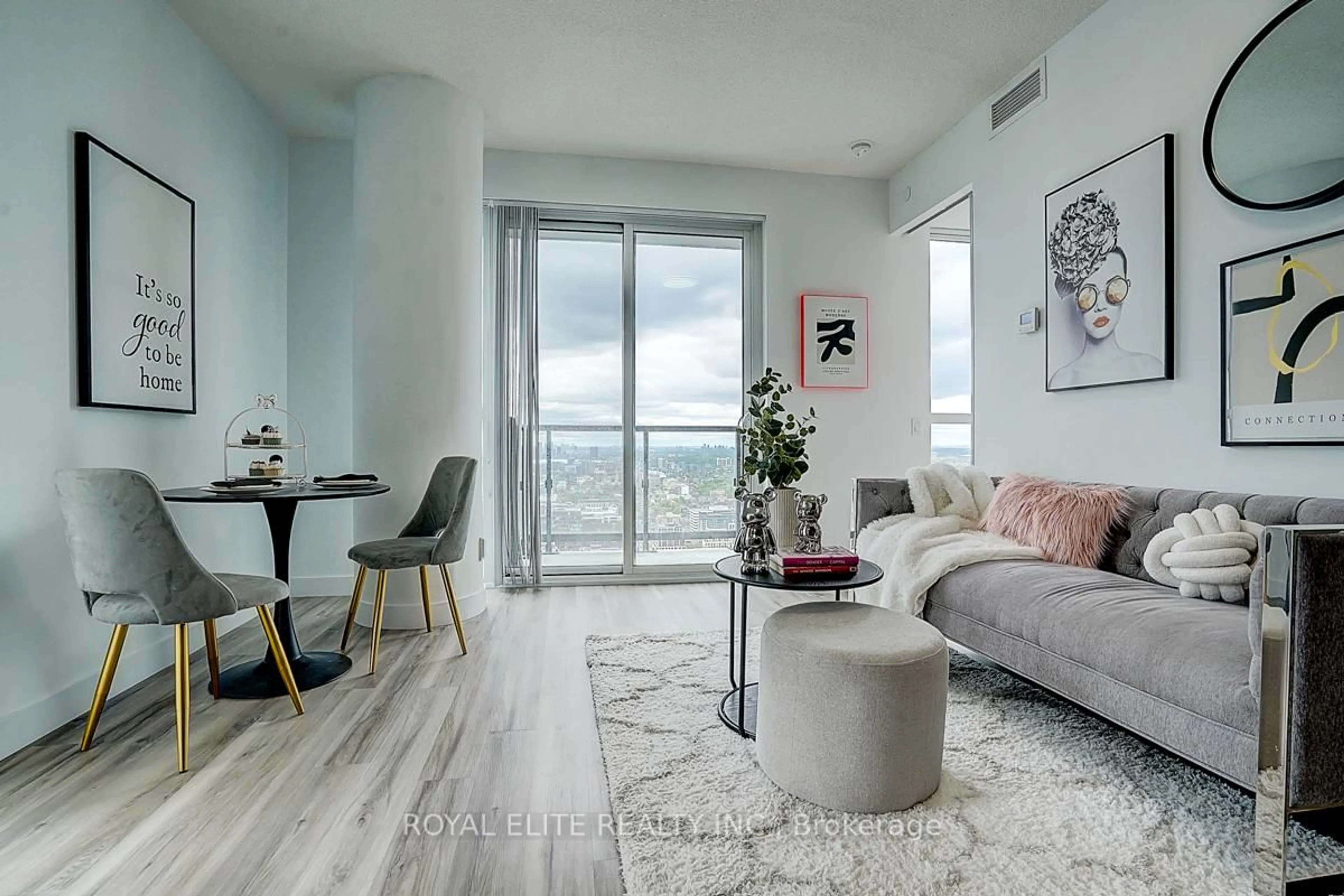 Living room with furniture, unknown for 87 Peter St #4402, Toronto Ontario M5V 2G4