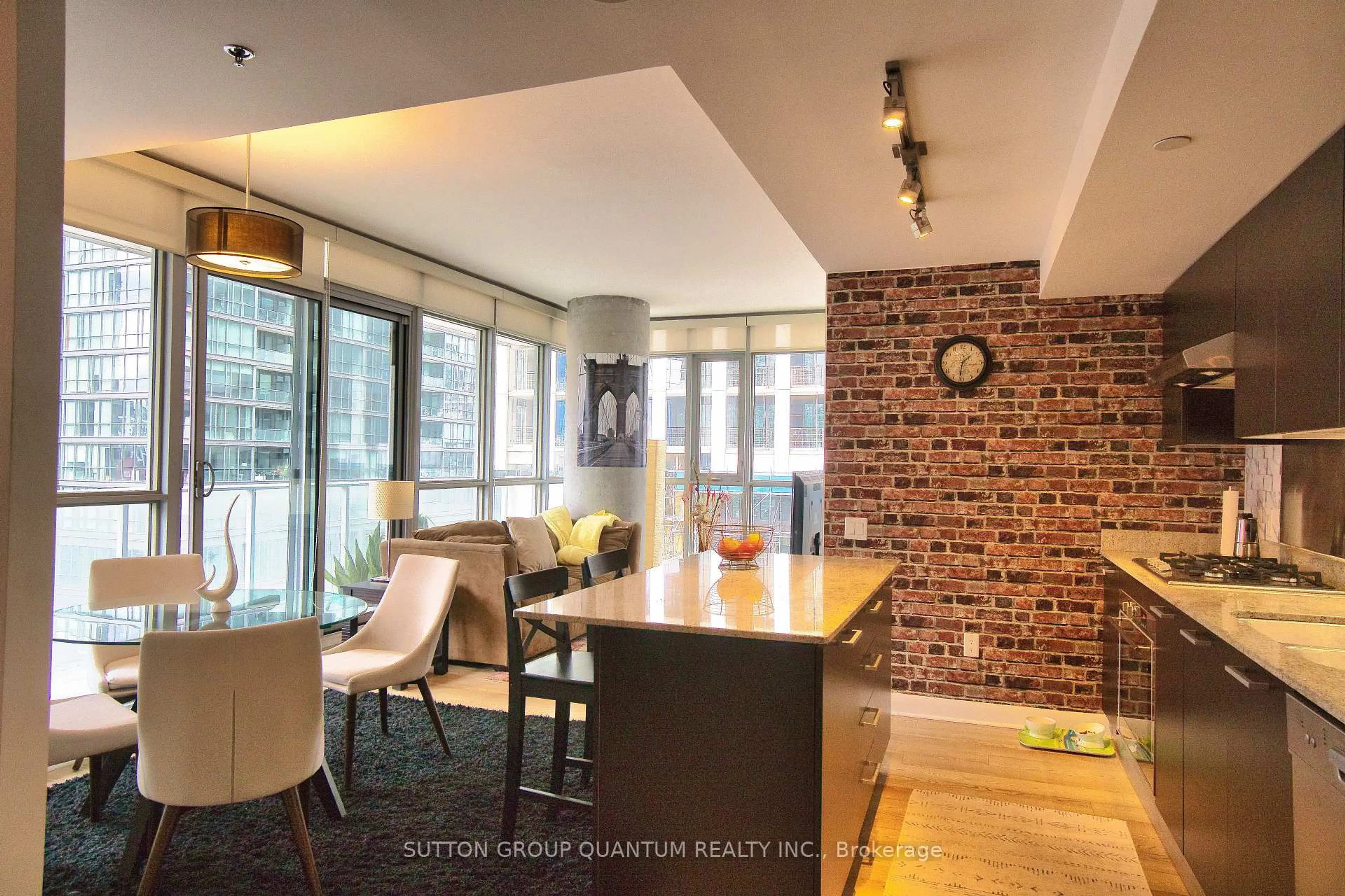 Unknown for 375 King St #1009, Toronto Ontario M5V 1K5