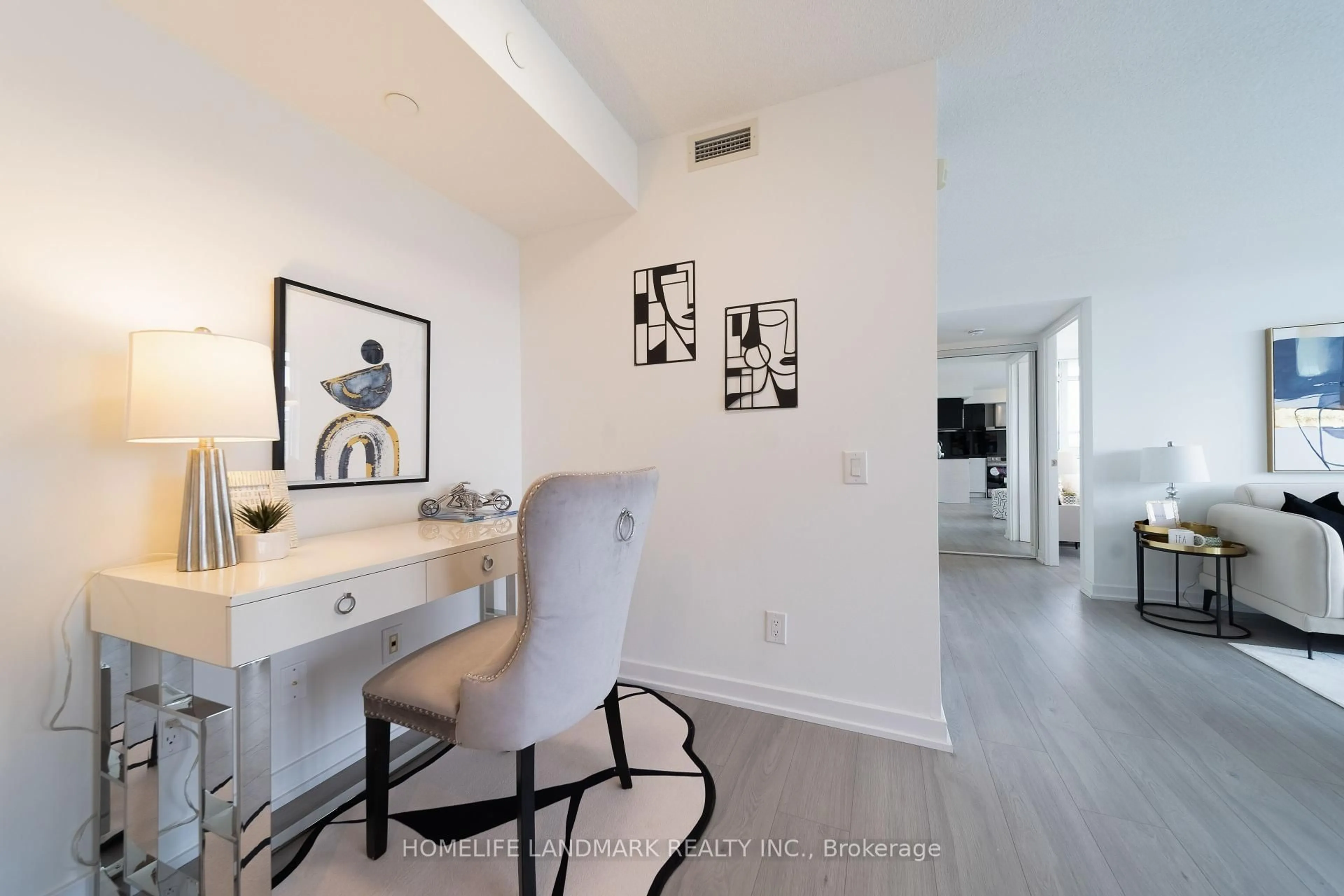 A pic of a room for 72 Esther Shiner Blvd #317, Toronto Ontario M2K 0C4
