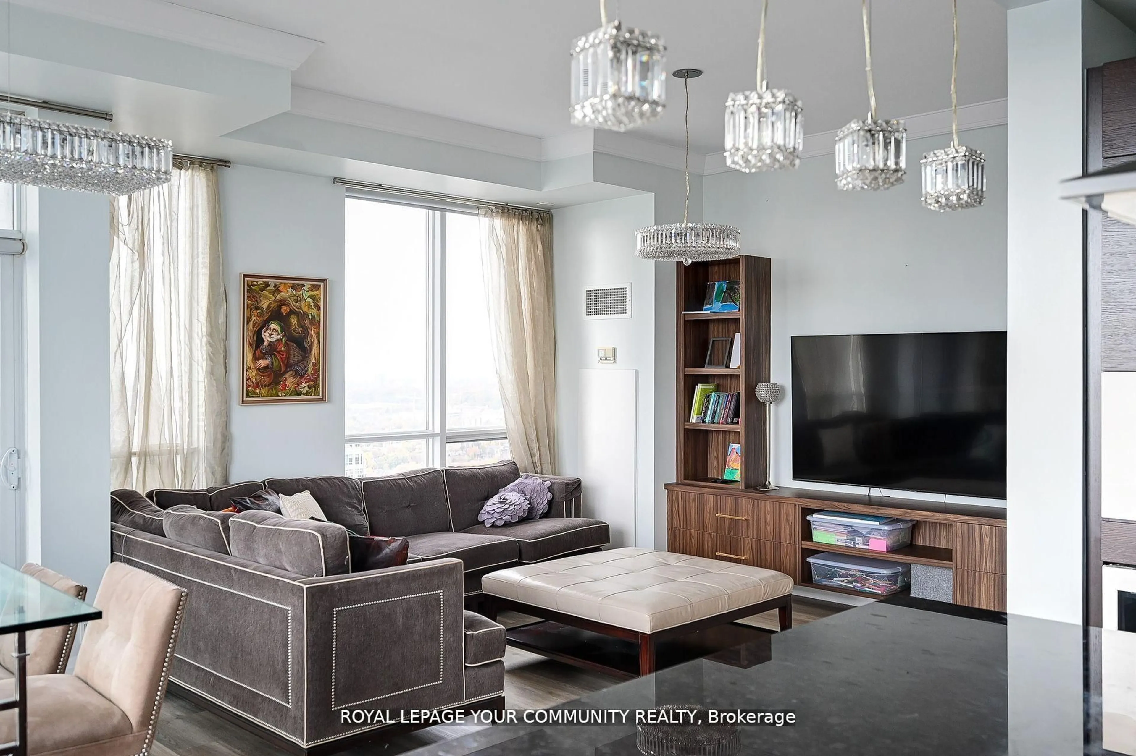 Living room with furniture, unknown for 21 Balmuto St #Ph 35, Toronto Ontario M4Y 1W4