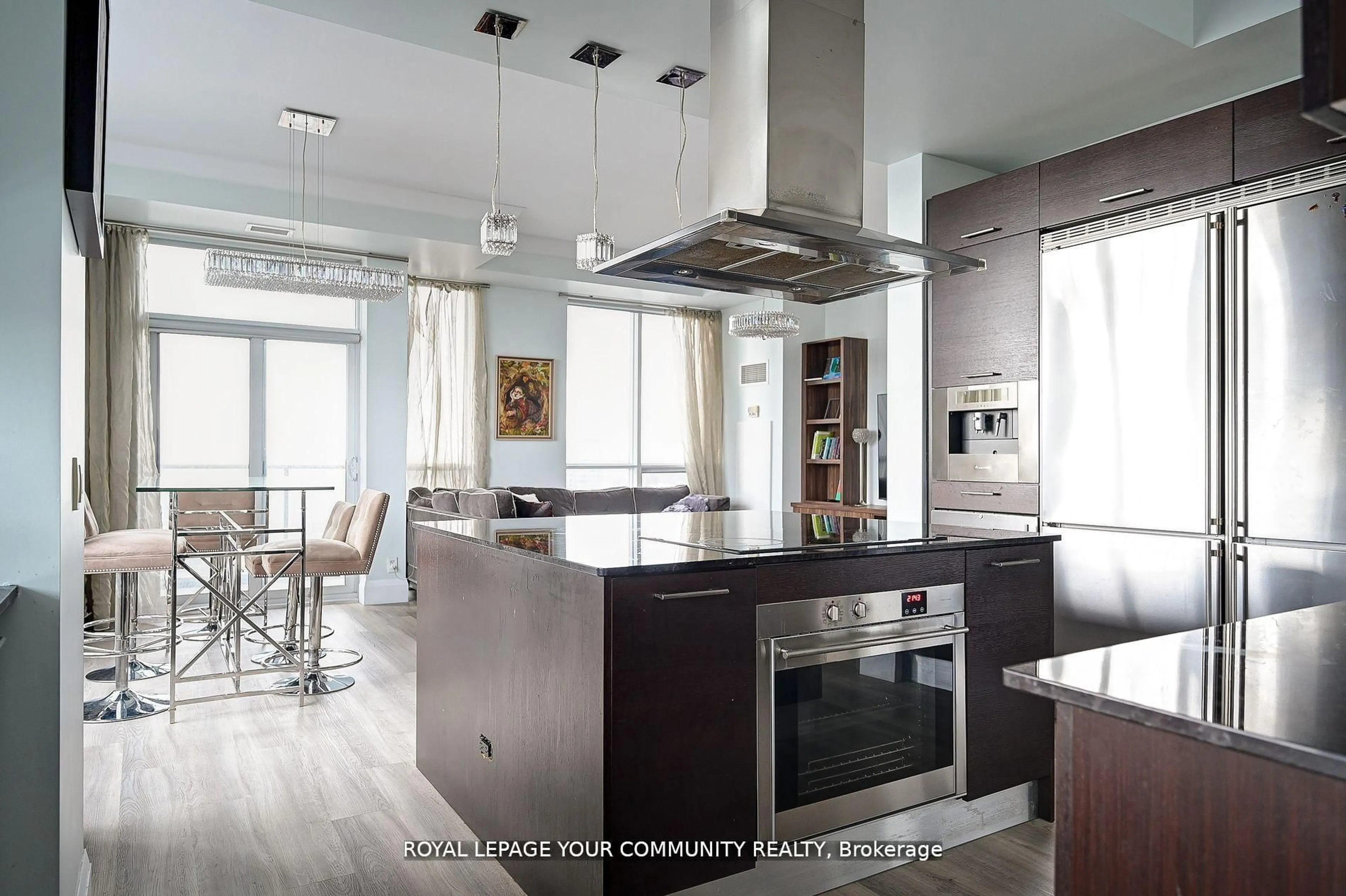 Contemporary kitchen, unknown for 21 Balmuto St #Ph 35, Toronto Ontario M4Y 1W4