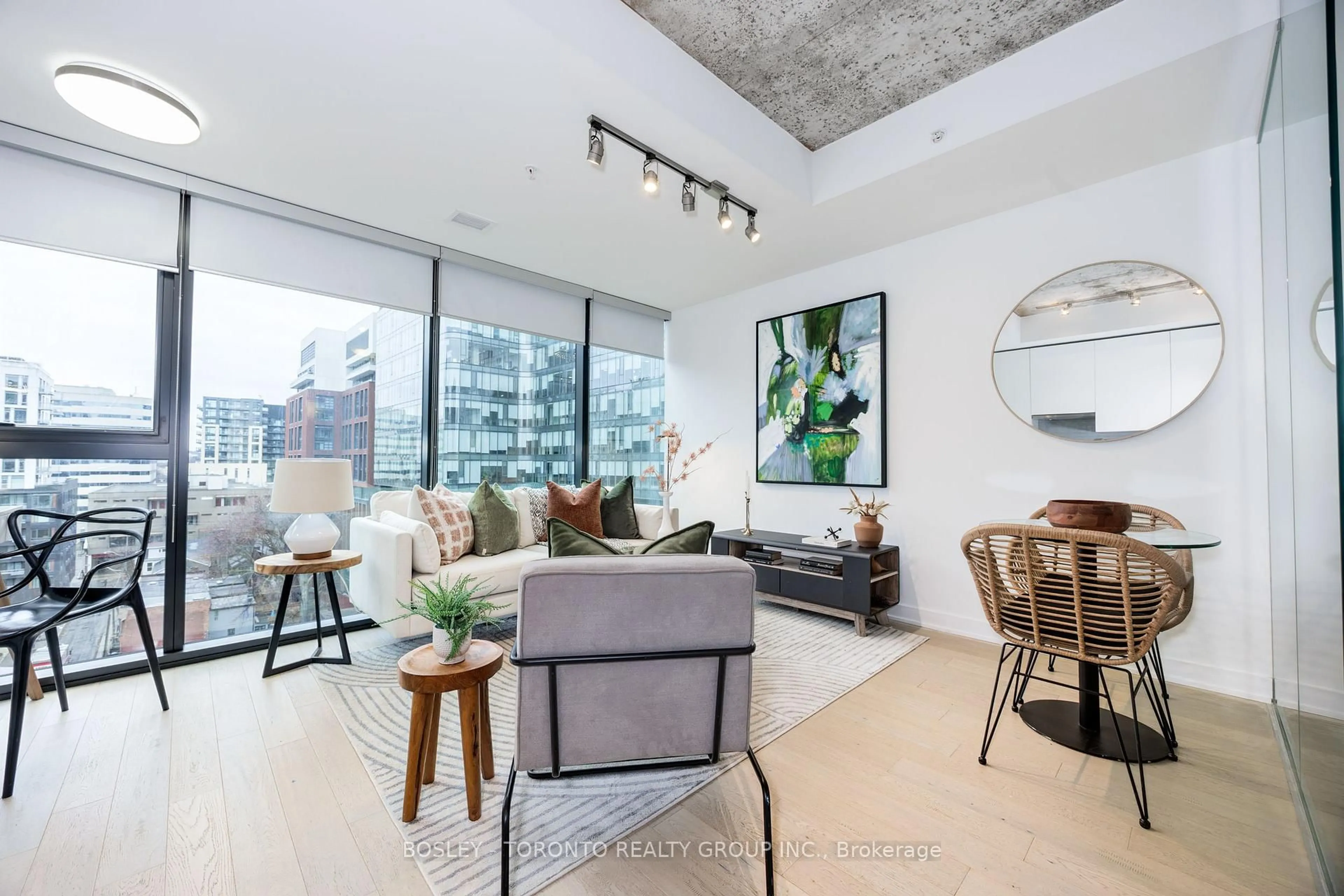 Living room with furniture, cement floor for 629 King St #928, Toronto Ontario M5V 1M5