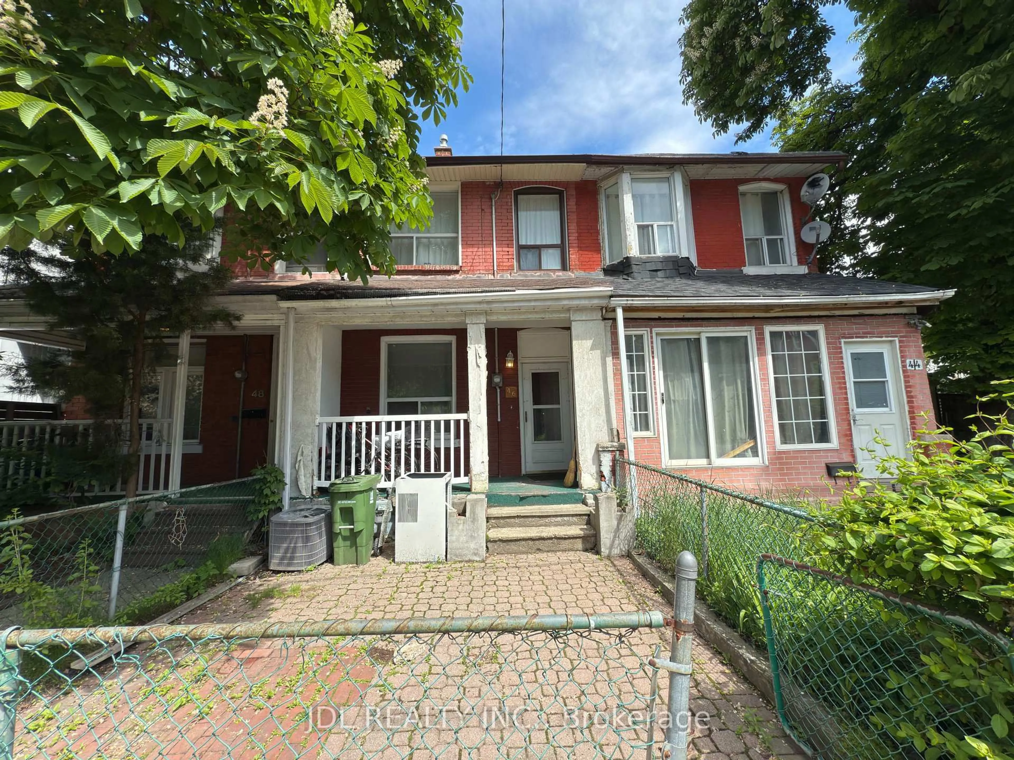 Home with brick exterior material, street for 44 Sullivan St, Toronto Ontario M5T 1C1