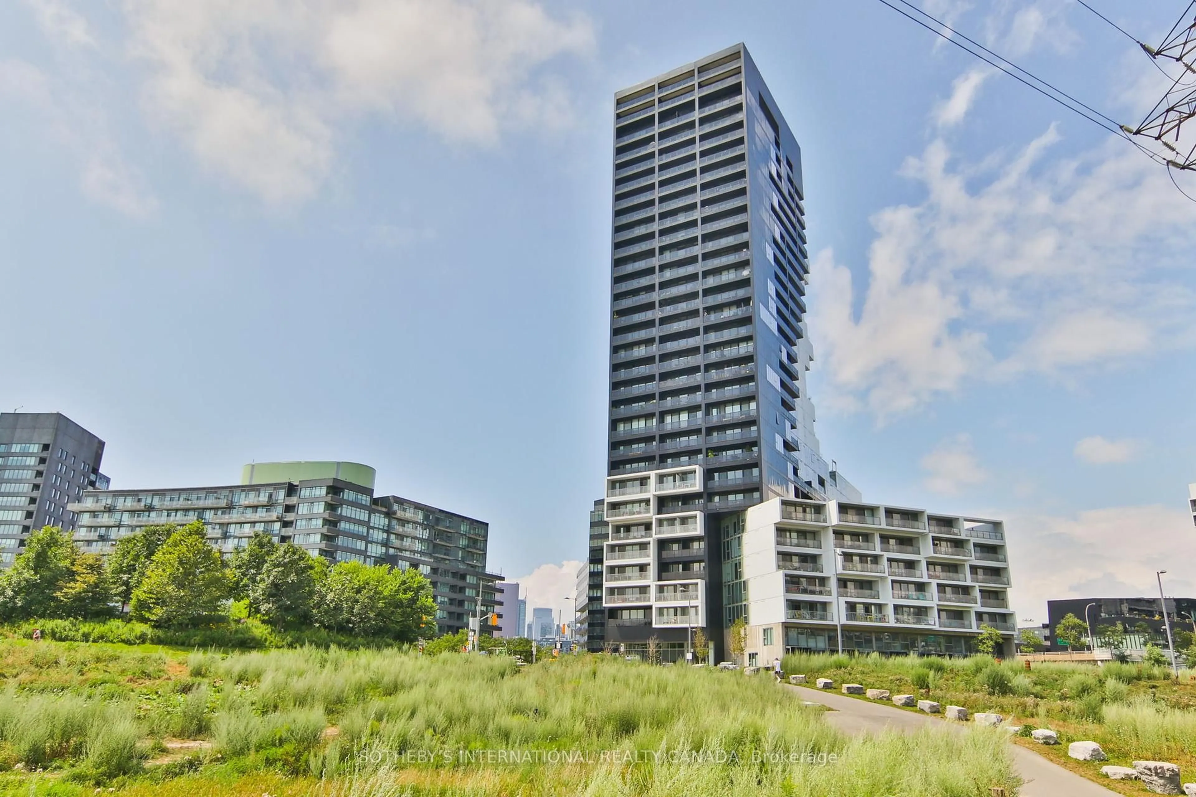 Unknown for 170 Bayview Ave #820, Toronto Ontario M5A 0M4