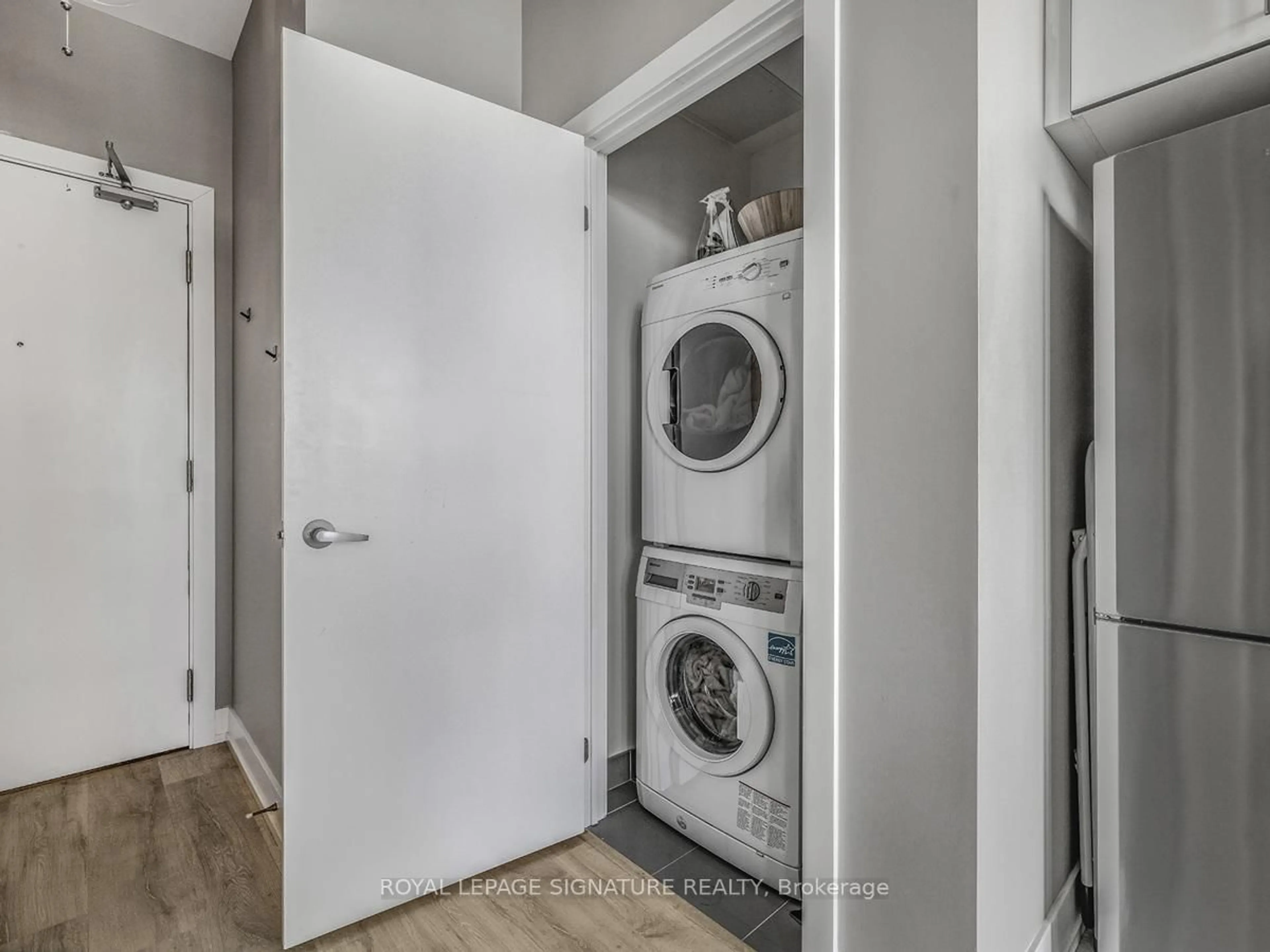 Laundry room for 75 The Don Way #805, Toronto Ontario M3C 2E9