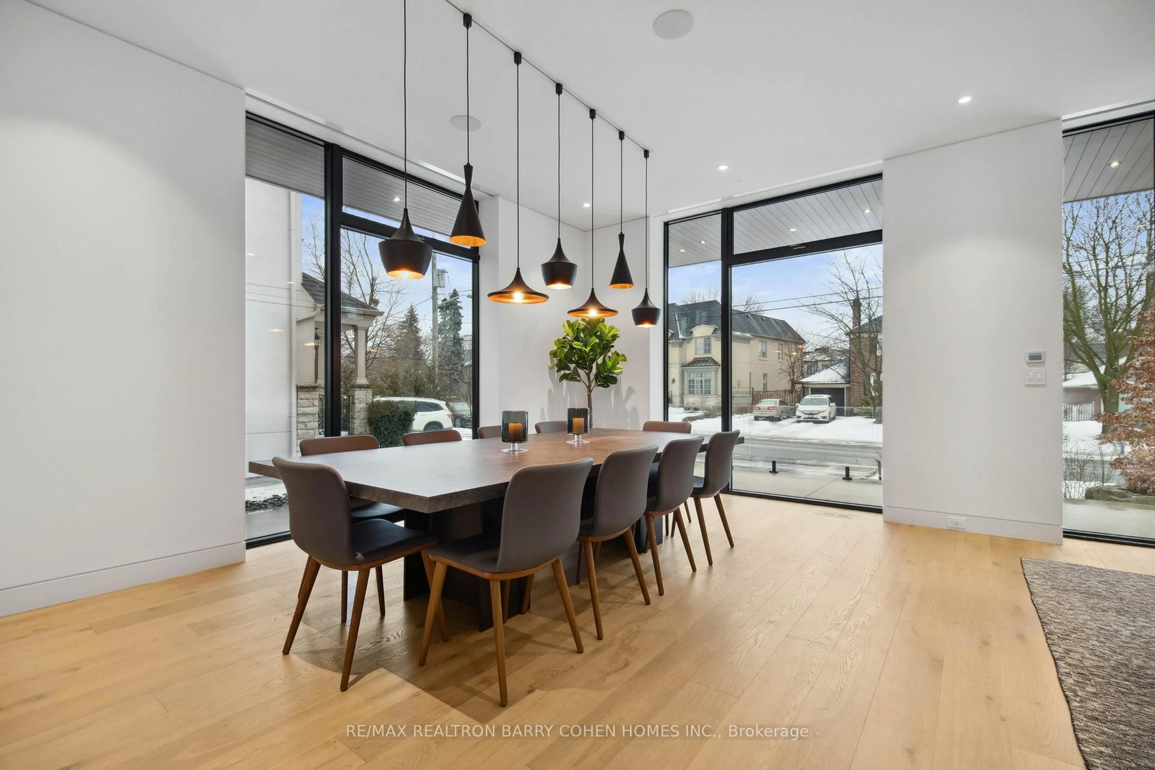 Dining room, unknown for 84 Brookview Dr, Toronto Ontario M6A 2K6