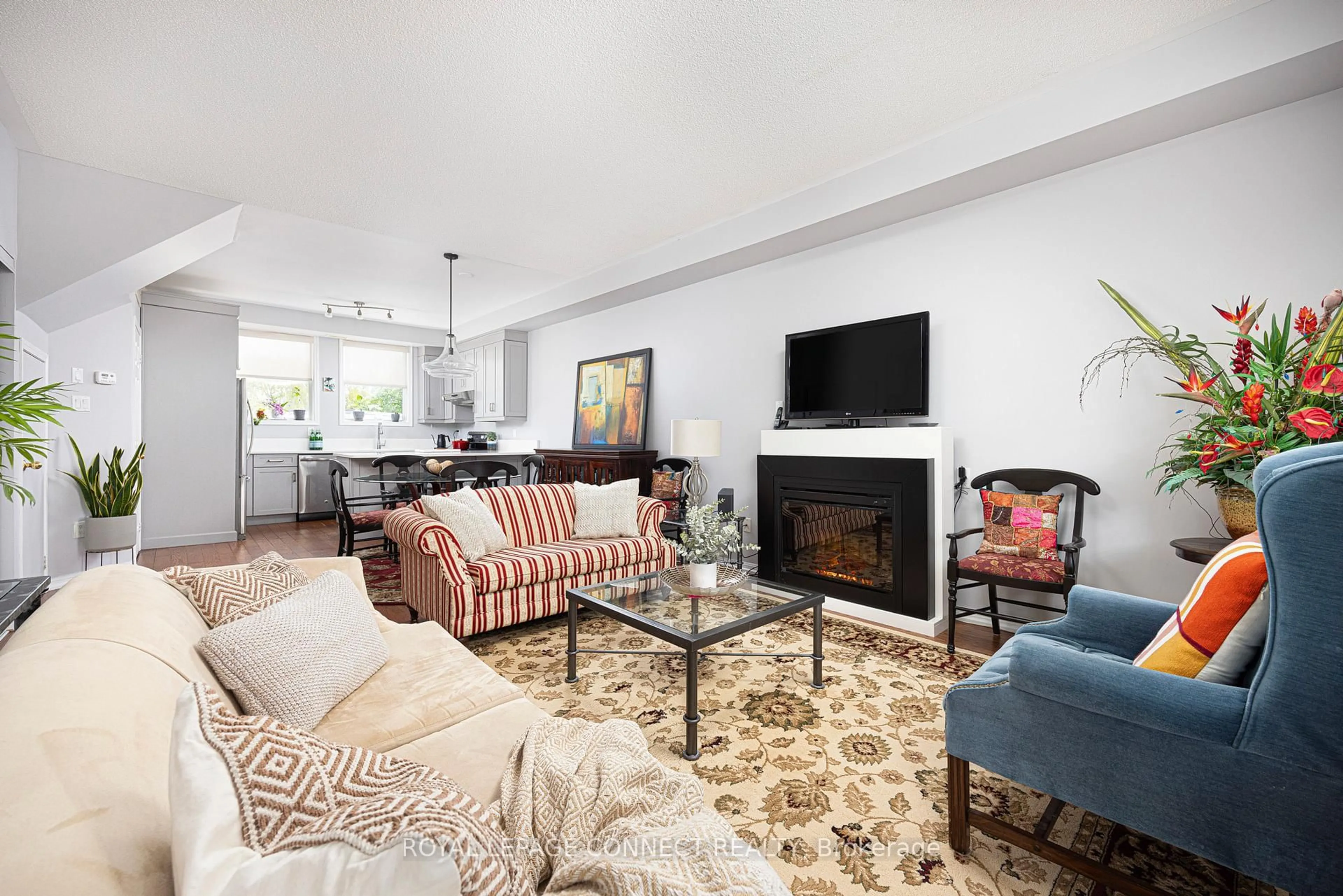 Living room with furniture, unknown for 51 Halton St #228, Toronto Ontario M6J 1R5