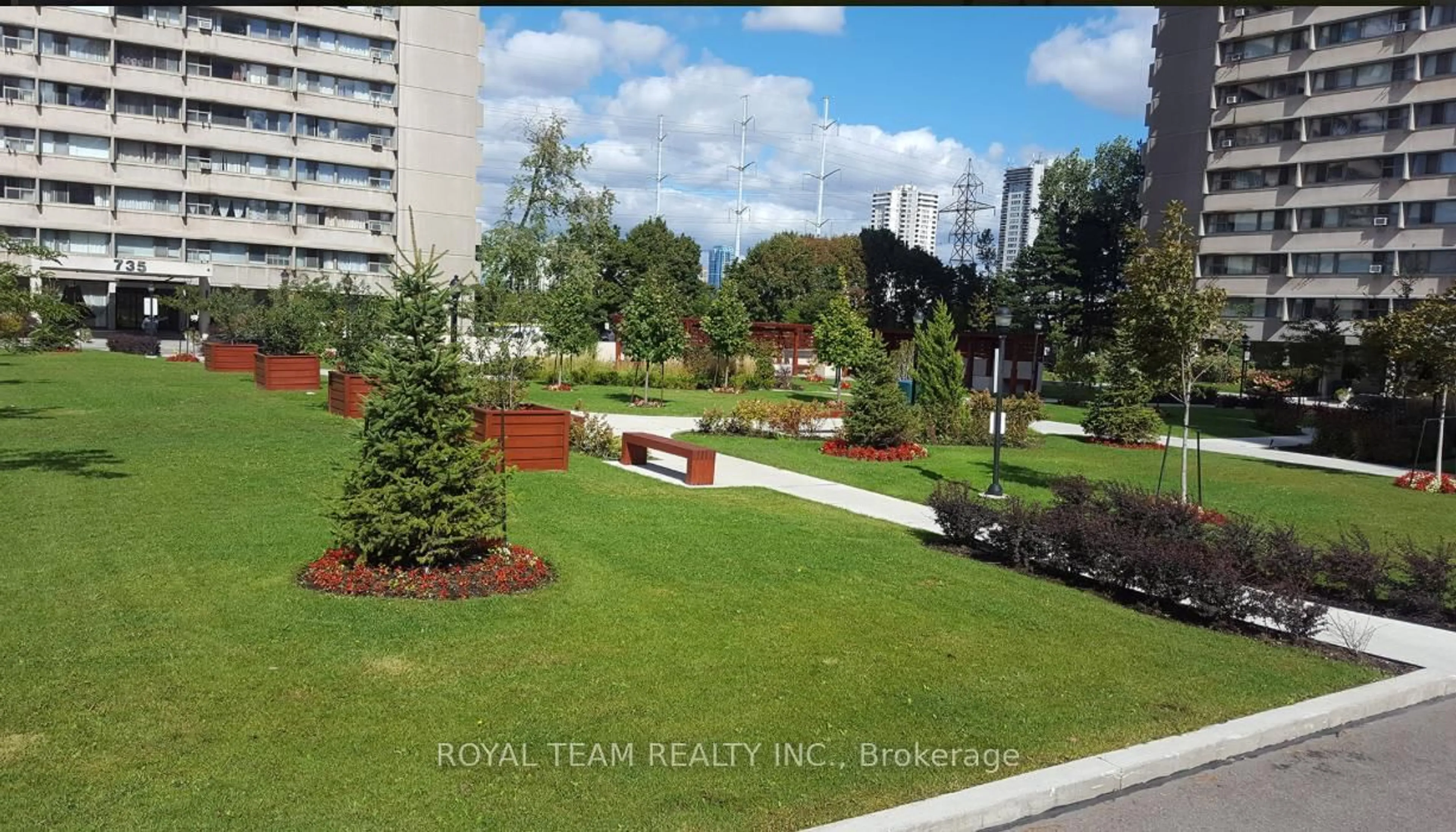 Unknown for 735 Don Mills Rd #201, Toronto Ontario M3C 1S9