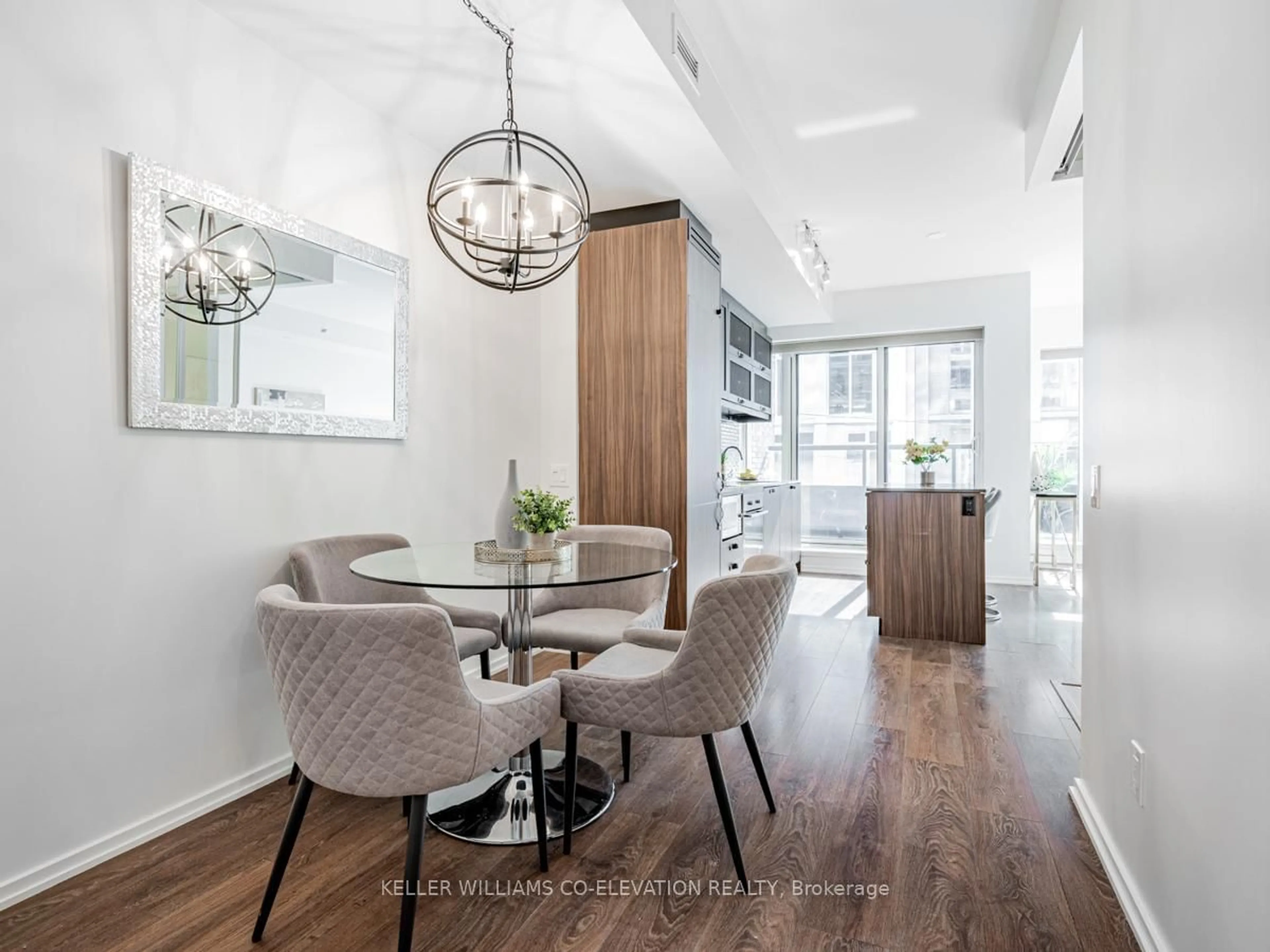 Dining room, unknown for 783 Bathurst St #217, Toronto Ontario M5S 0A8