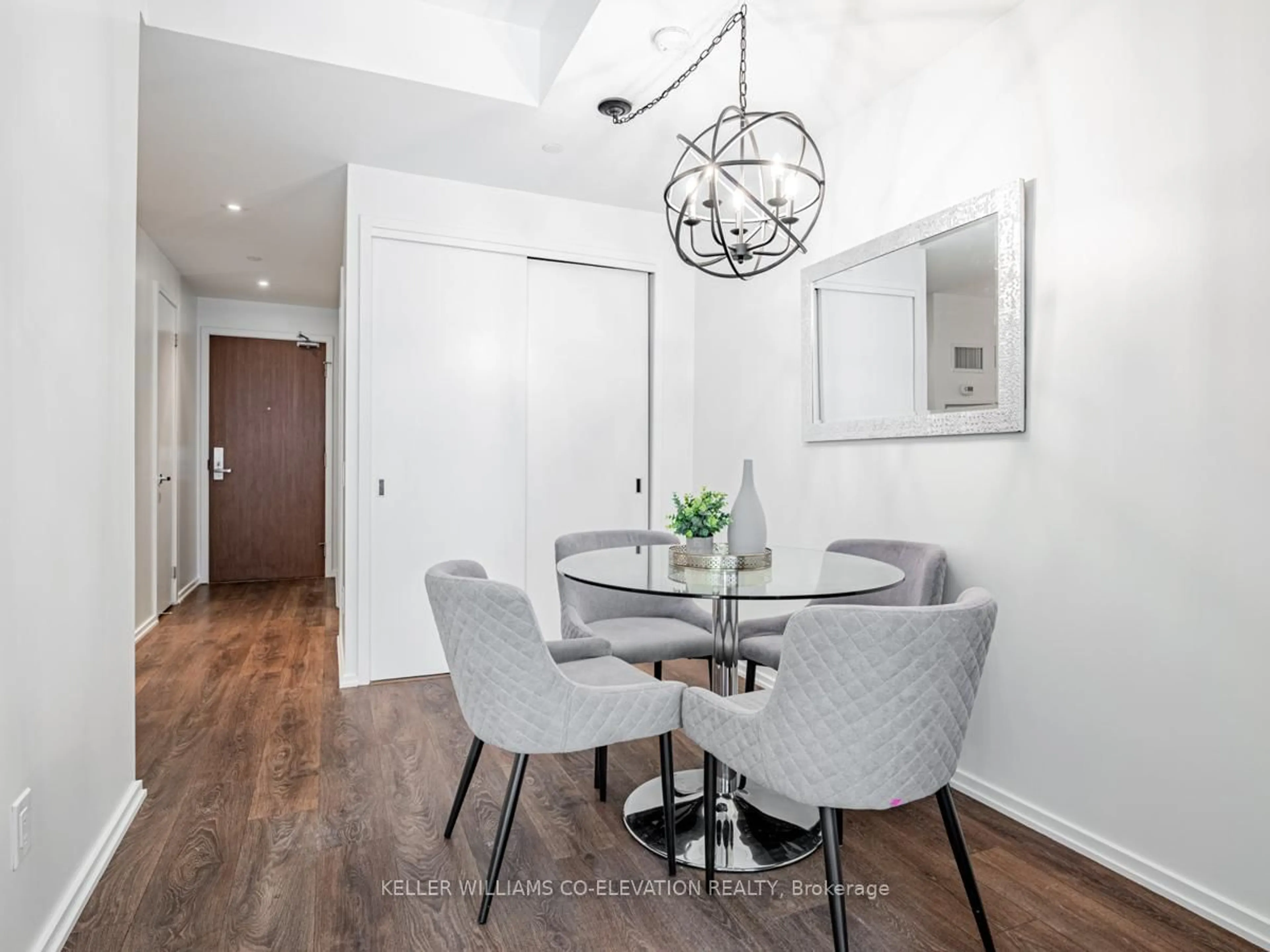 Dining room, wood/laminate floor for 783 Bathurst St #217, Toronto Ontario M5S 0A8