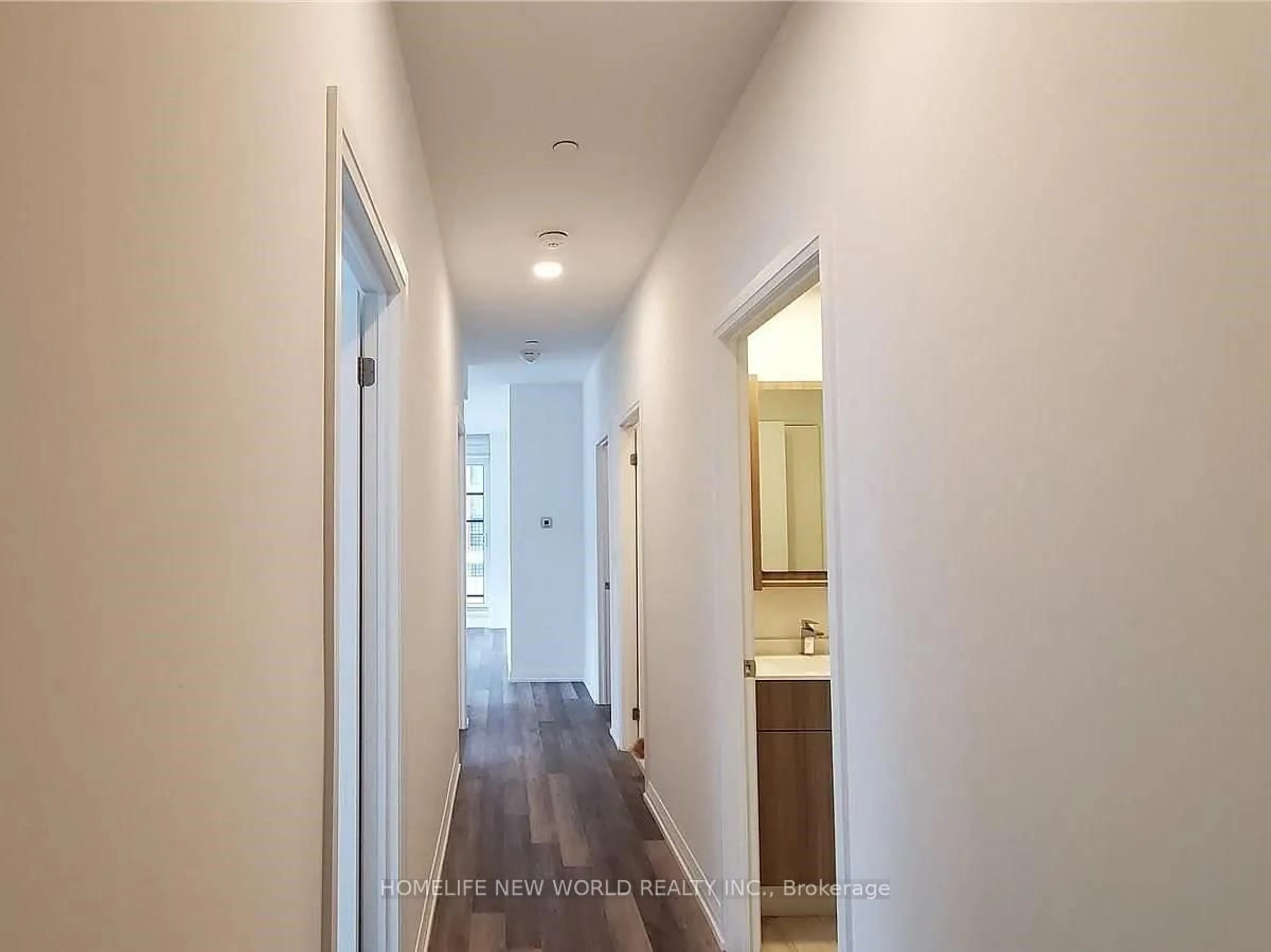 Unknown for 75 Canterbury Pl #207, Toronto Ontario M2N 0L2