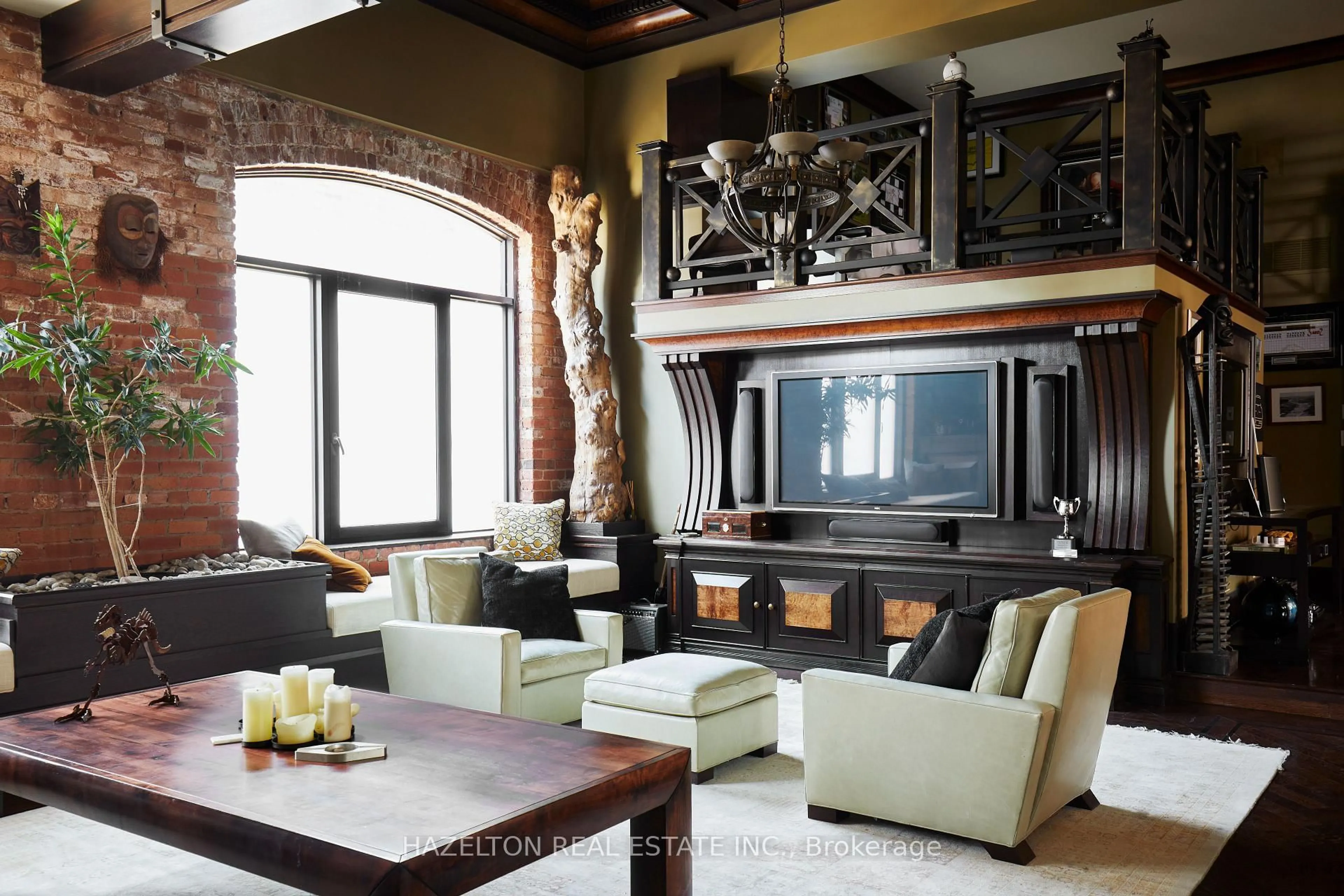 Home theater for 468 Wellington St #501, Toronto Ontario M5V 1E3