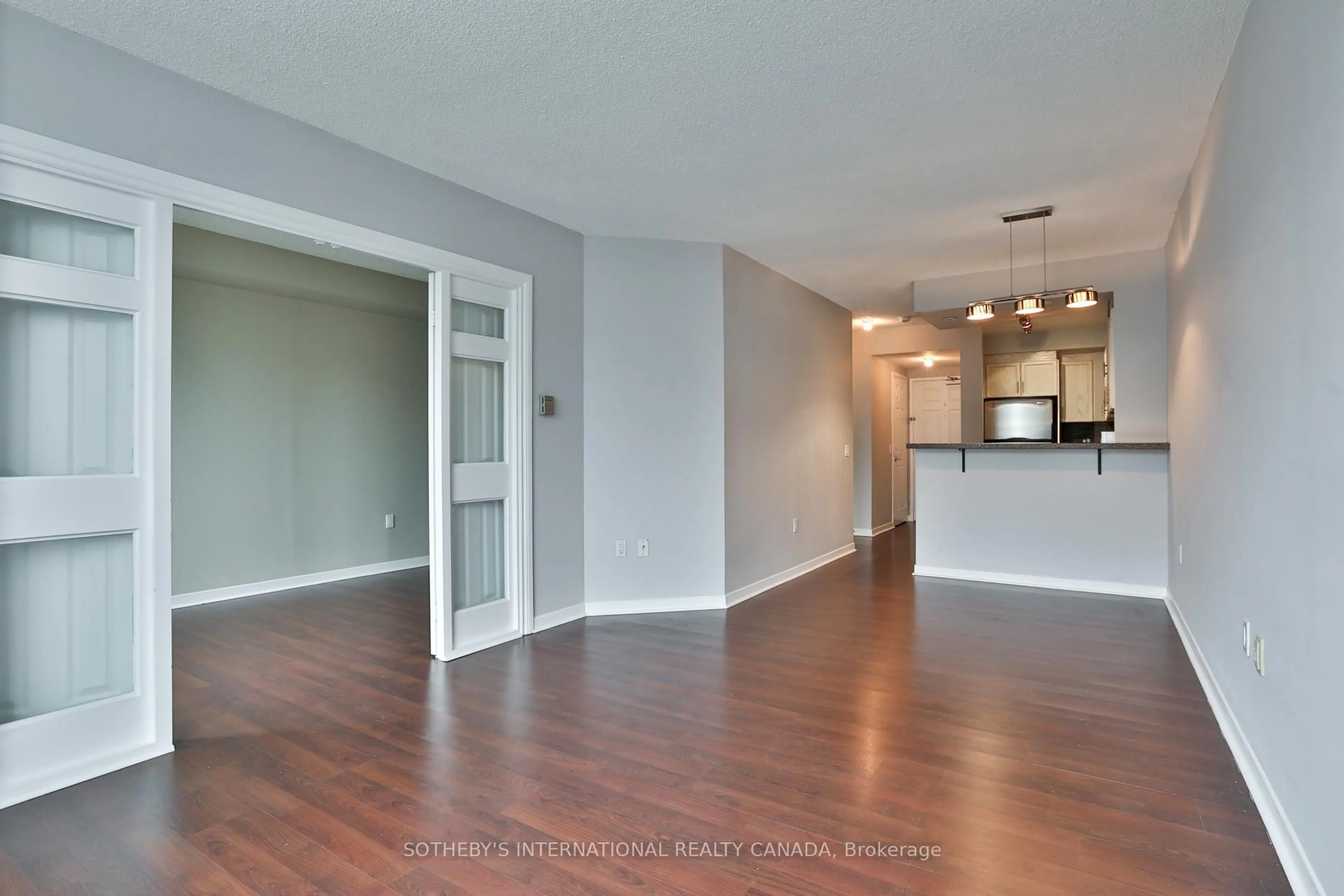 Unknown for 284 Bloor St #704, Toronto Ontario M5S 3B8