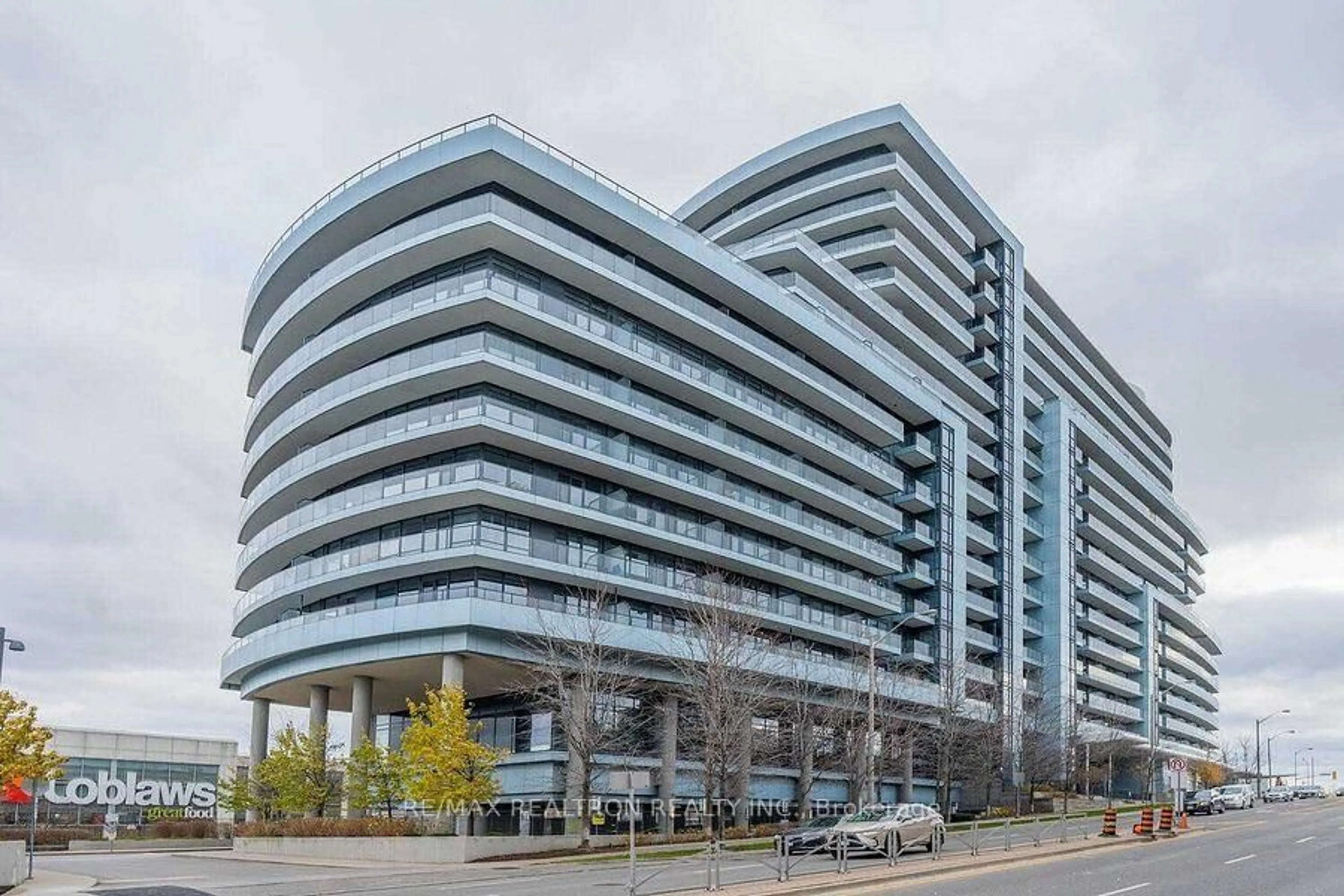Indoor foyer for 2885 Bayview Ave #1319, Toronto Ontario M2K 0A3