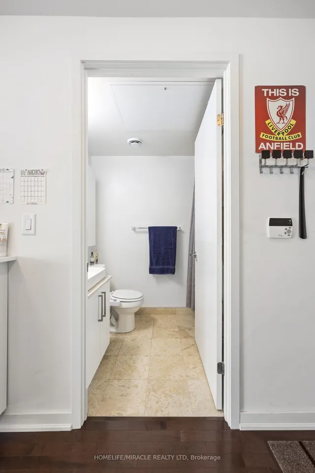 Additional property image - 12 York St Unit 3601