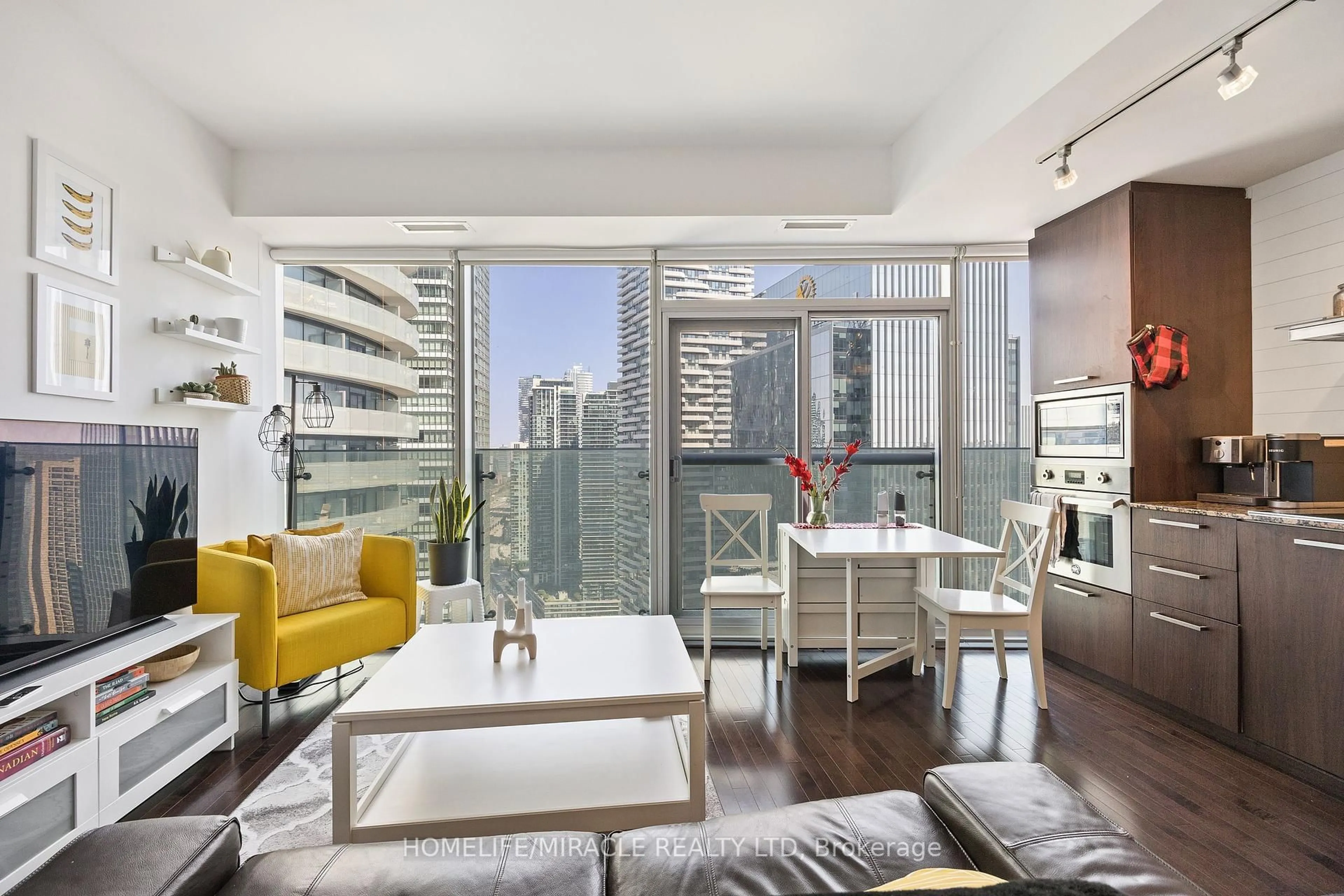 Living room with furniture, unknown for 12 York St #3601, Toronto Ontario M5J 2Z2