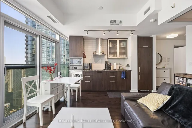 Additional property image - 12 York St Unit 3601