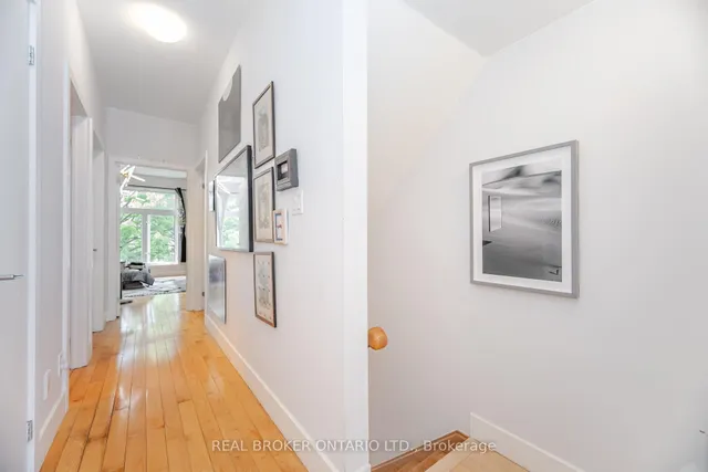 Additional property image - 476 King St