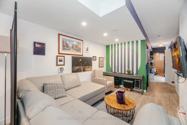 Additional property image - 476 King St