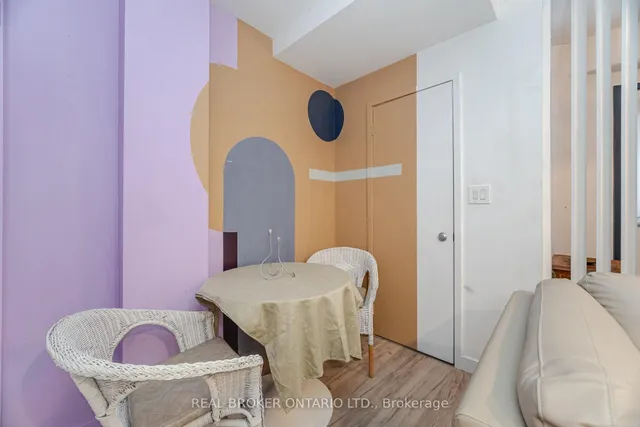 Additional property image - 476 King St