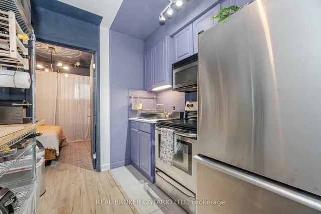 Additional property image - 476 King St