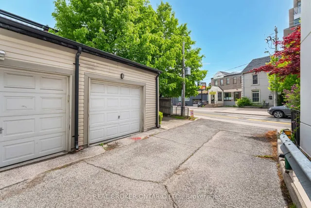 Additional property image - 476 King St