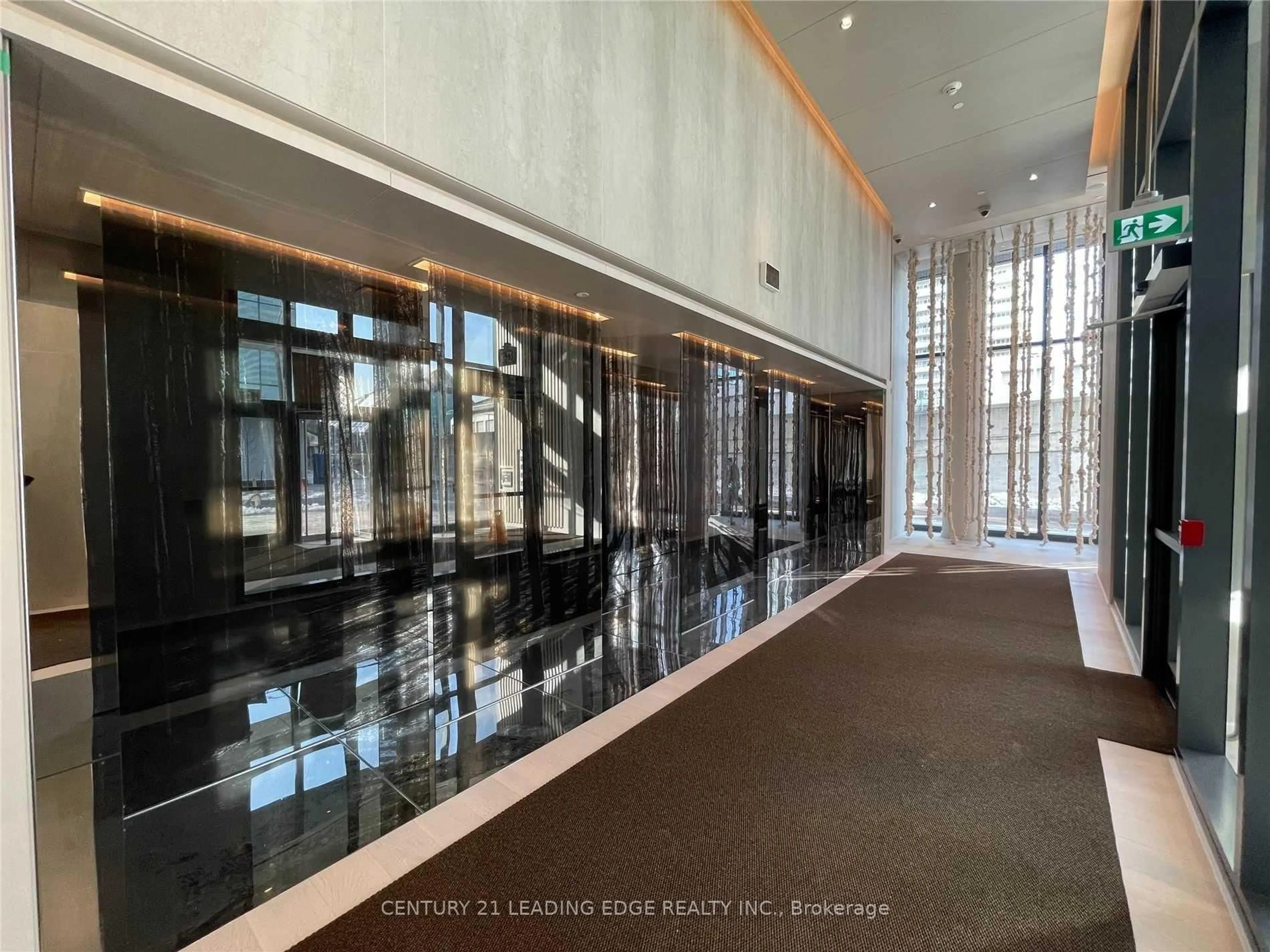 Indoor foyer for 138 Downes St #905, Toronto Ontario M5E 0E4