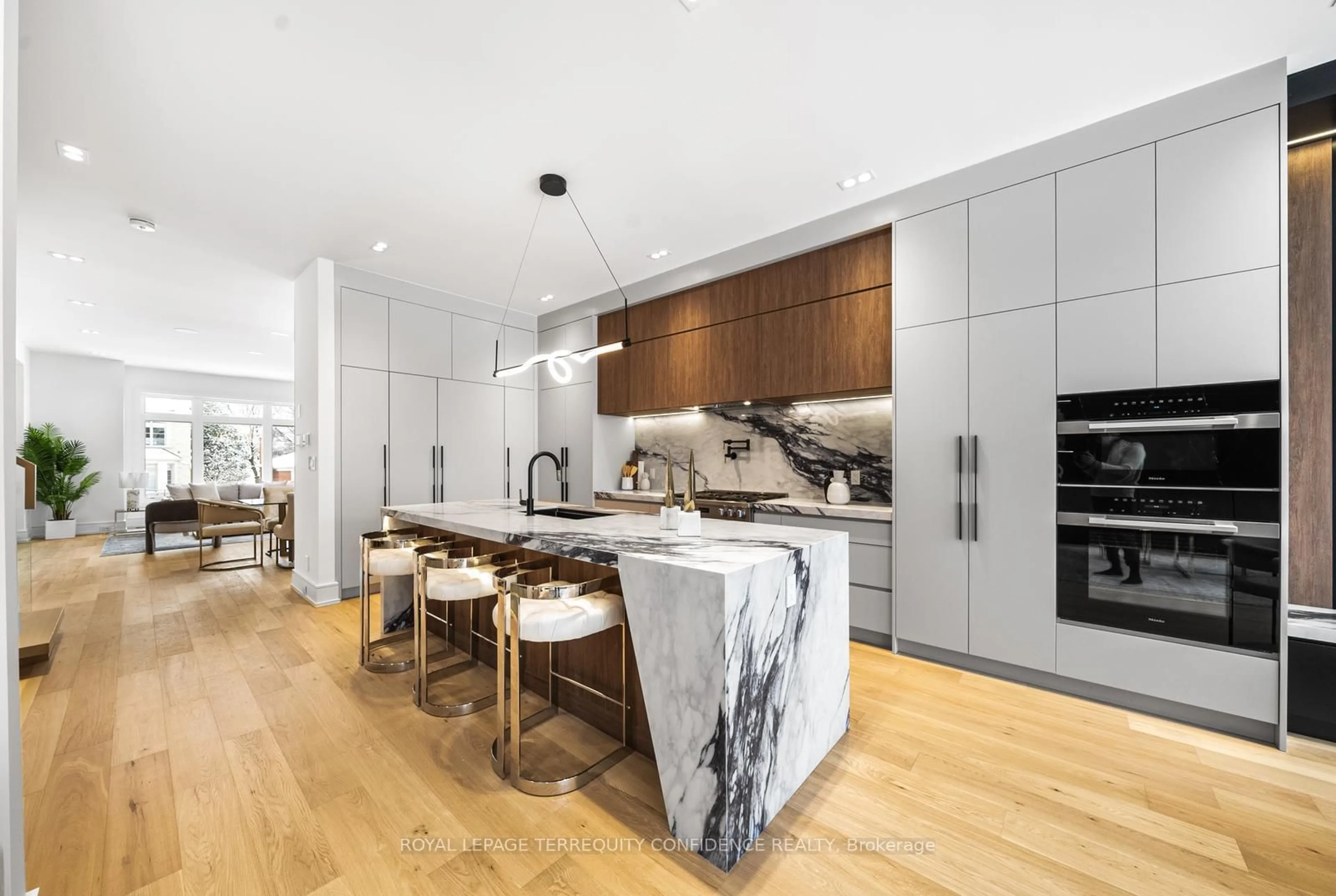 Contemporary kitchen, unknown for 338B Horsham Ave, Toronto Ontario M2R 1G6