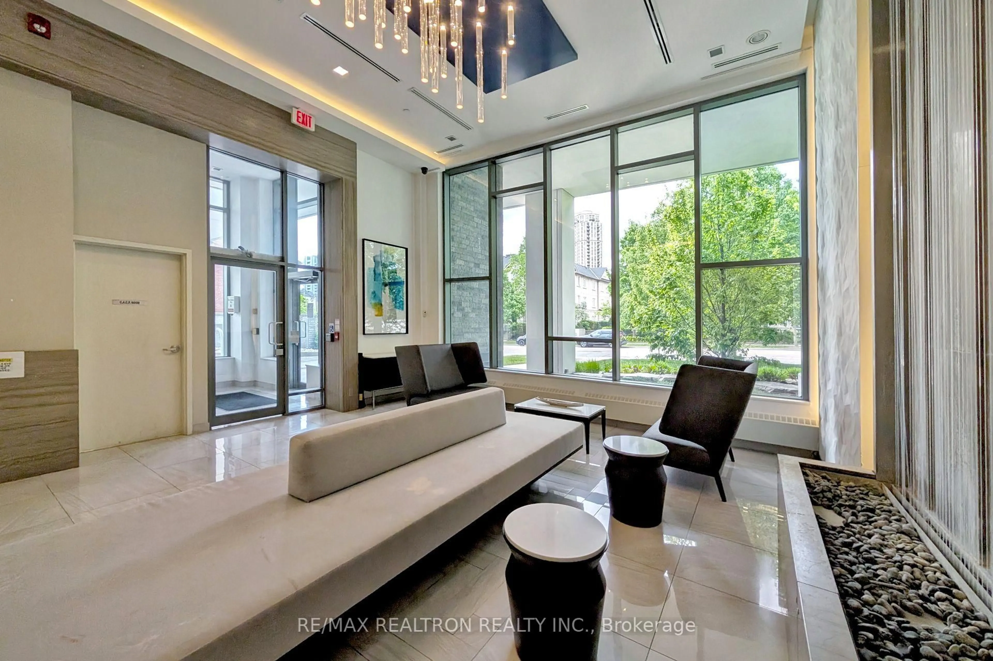 Lobby for 28 Avondale Ave #203, Toronto Ontario M2N 0K2