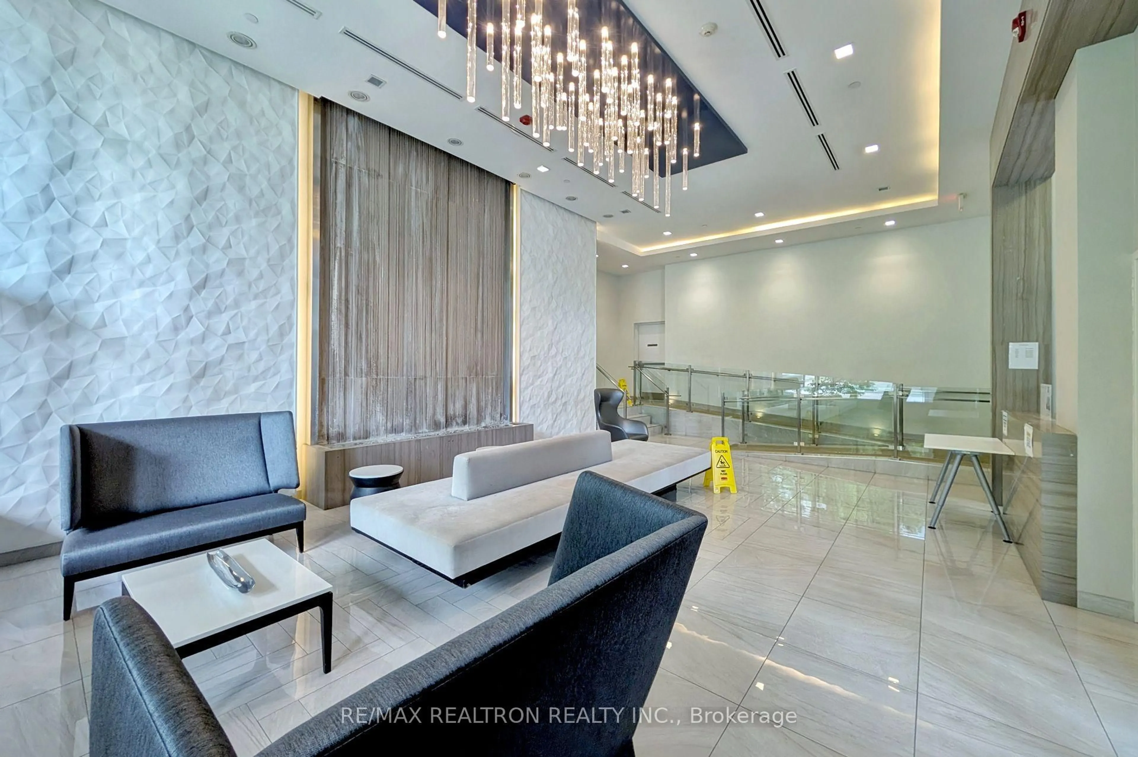 Lobby for 28 Avondale Ave #203, Toronto Ontario M2N 0K2