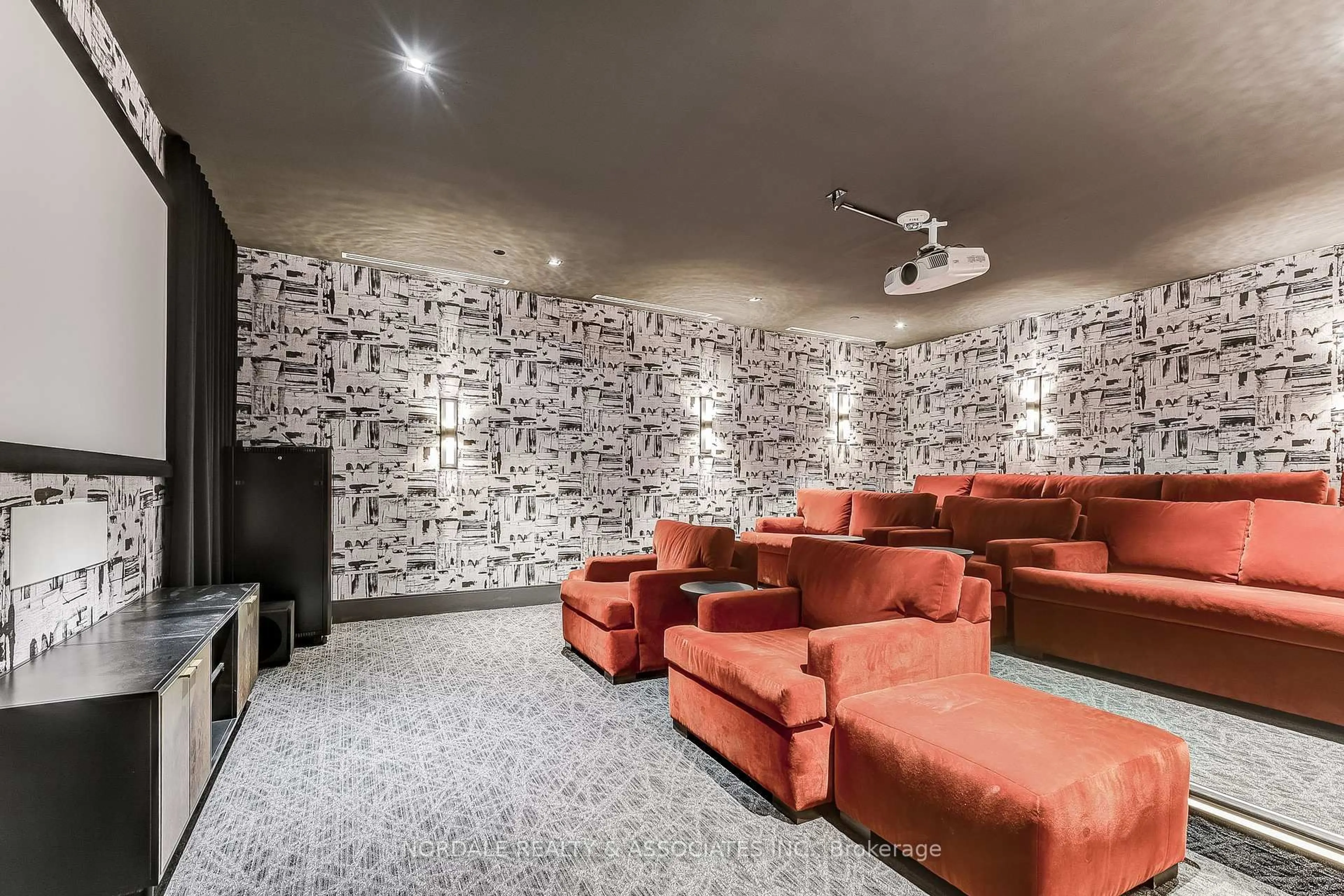 Home theater for 28 Widmer St #2721, Toronto Ontario M5V 0T2