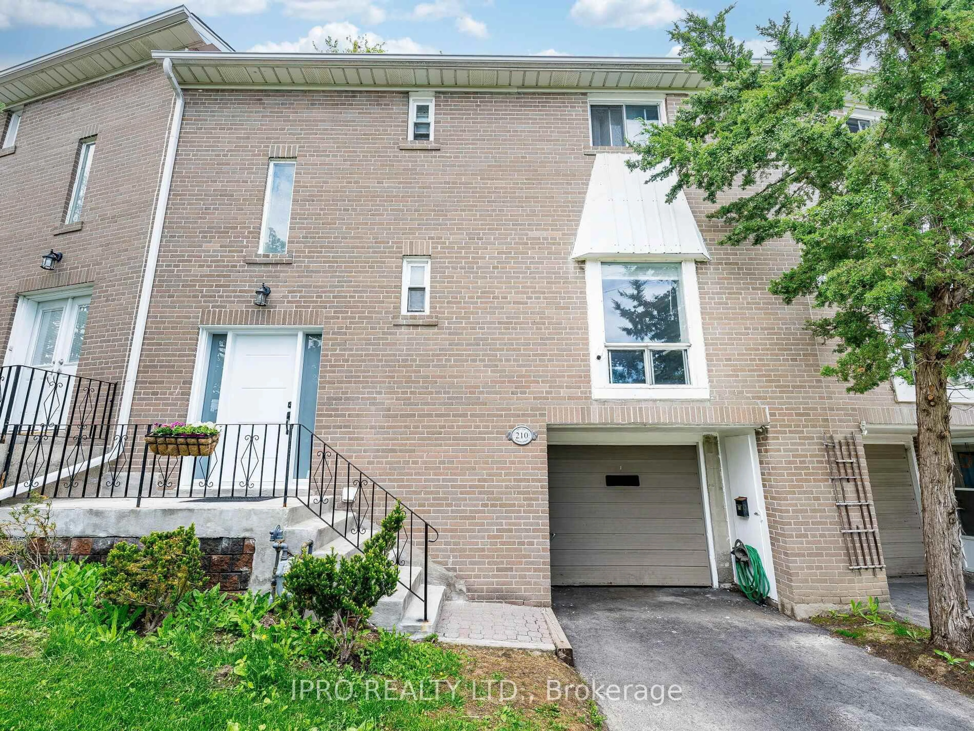 Unknown for 55 Rameau Dr #210, Toronto Ontario M2H 1T6