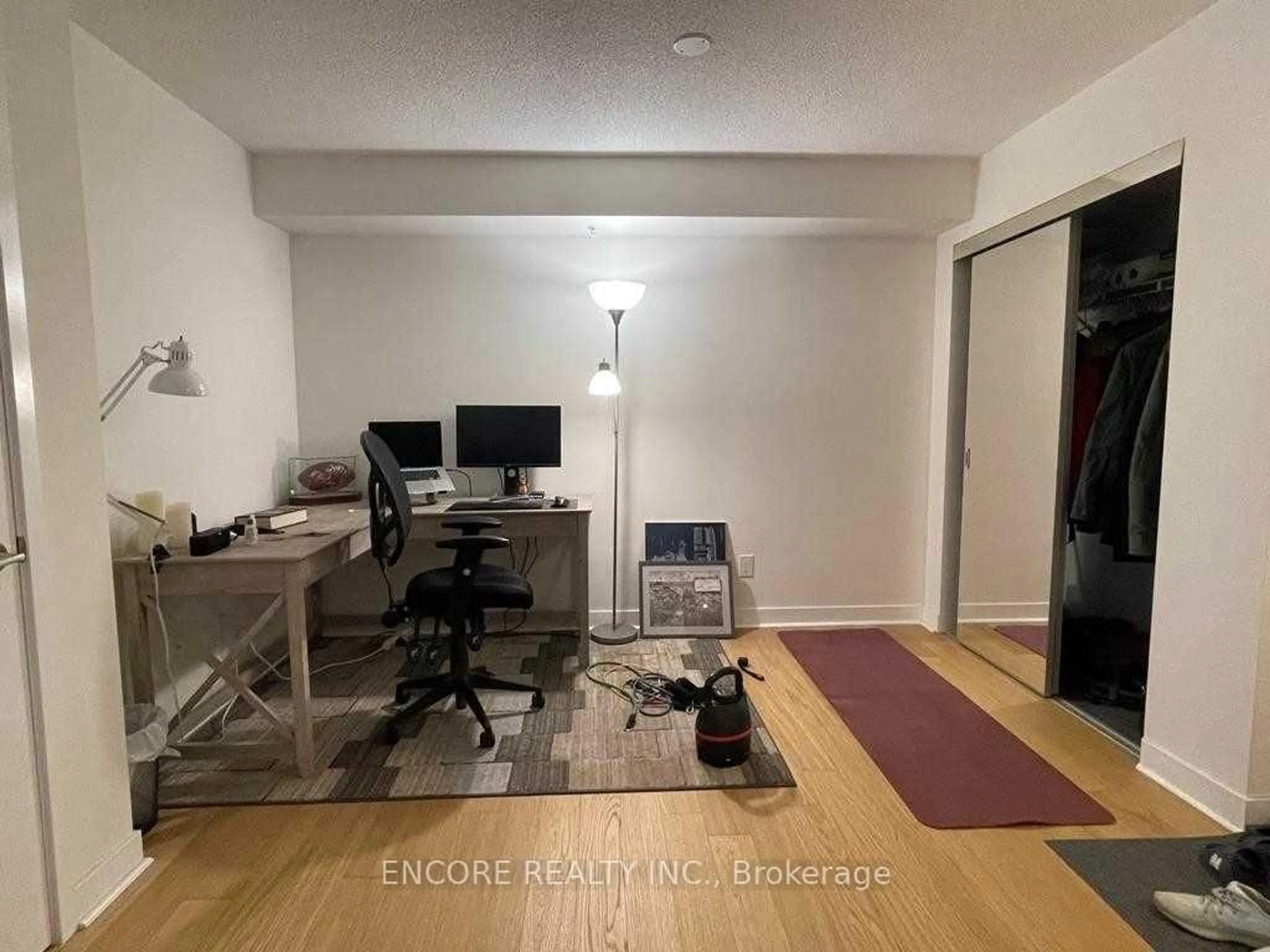 A pic of a room for 295 Adelaide St St, Toronto Ontario M5V 0L4