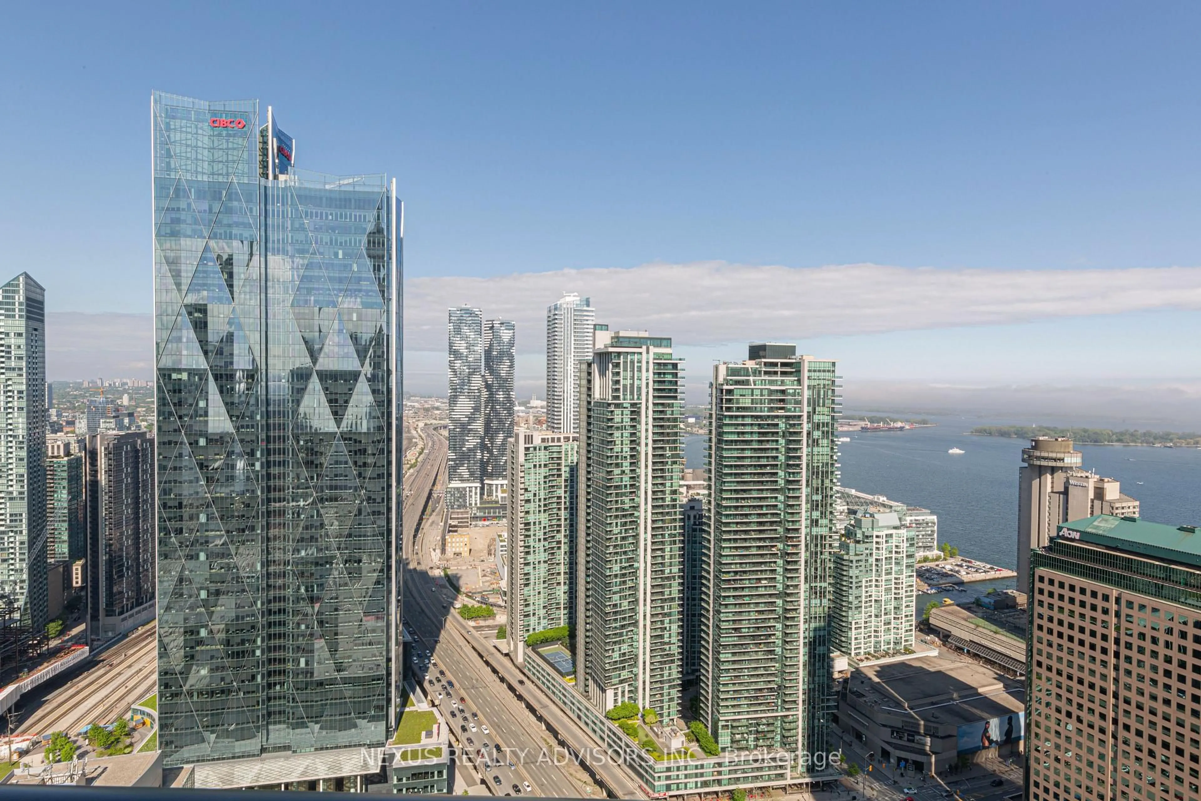 Unknown for 65 Bremner Blvd #4708, Toronto Ontario M5J 0A7