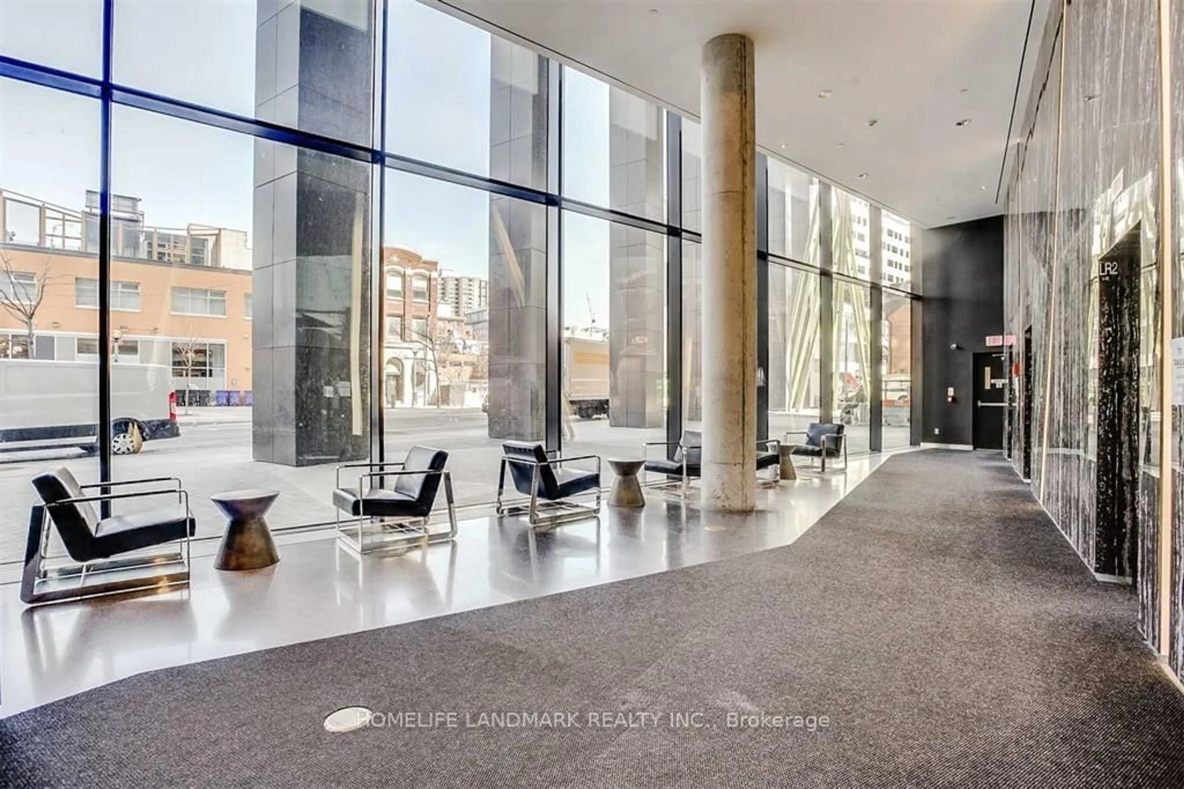 Lobby for 125 Peter St #2209, Toronto Ontario M5V 0M2