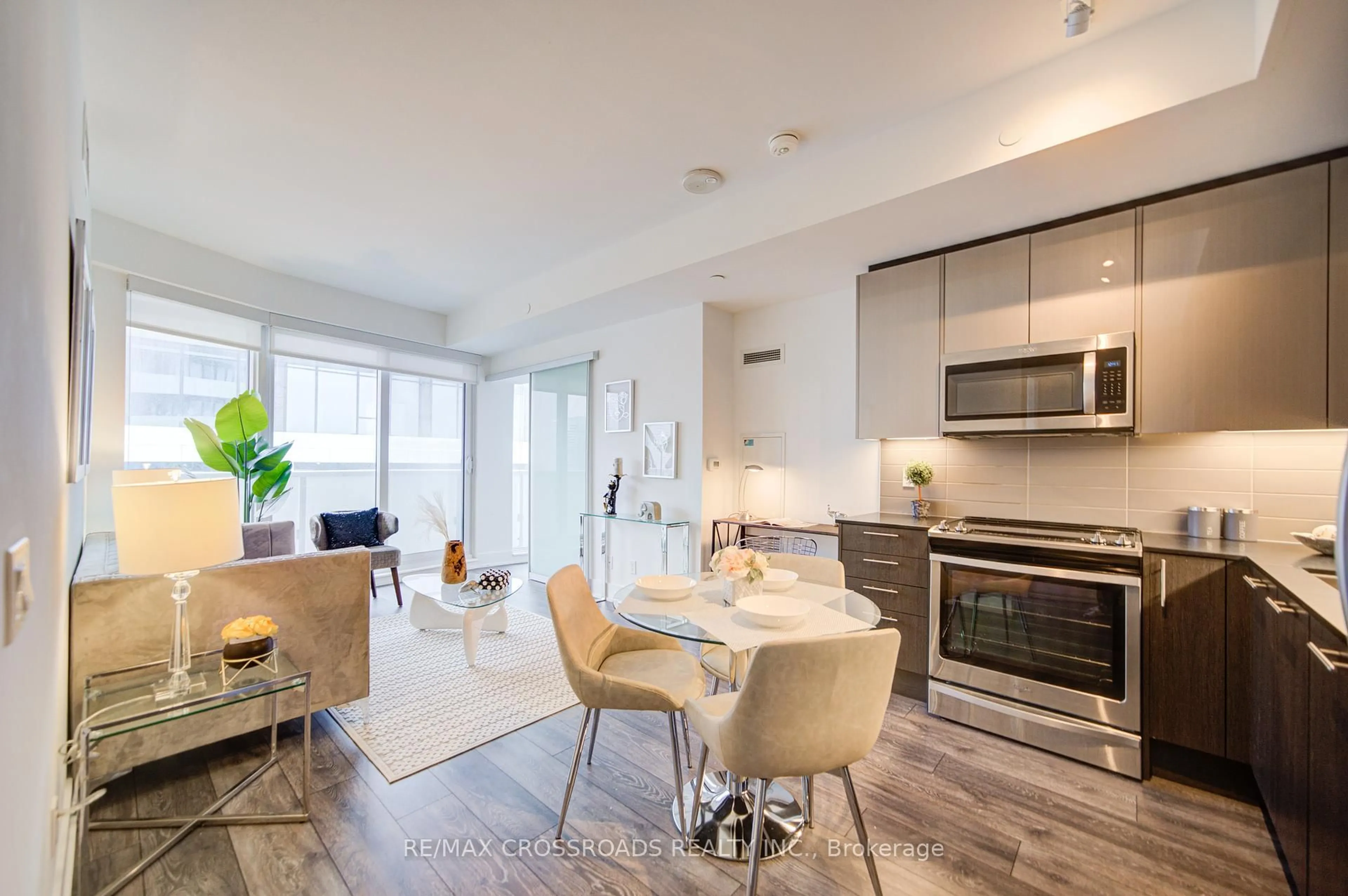 Open concept kitchen, unknown for 403 Church St #3808, Toronto Ontario M4Y 0C9